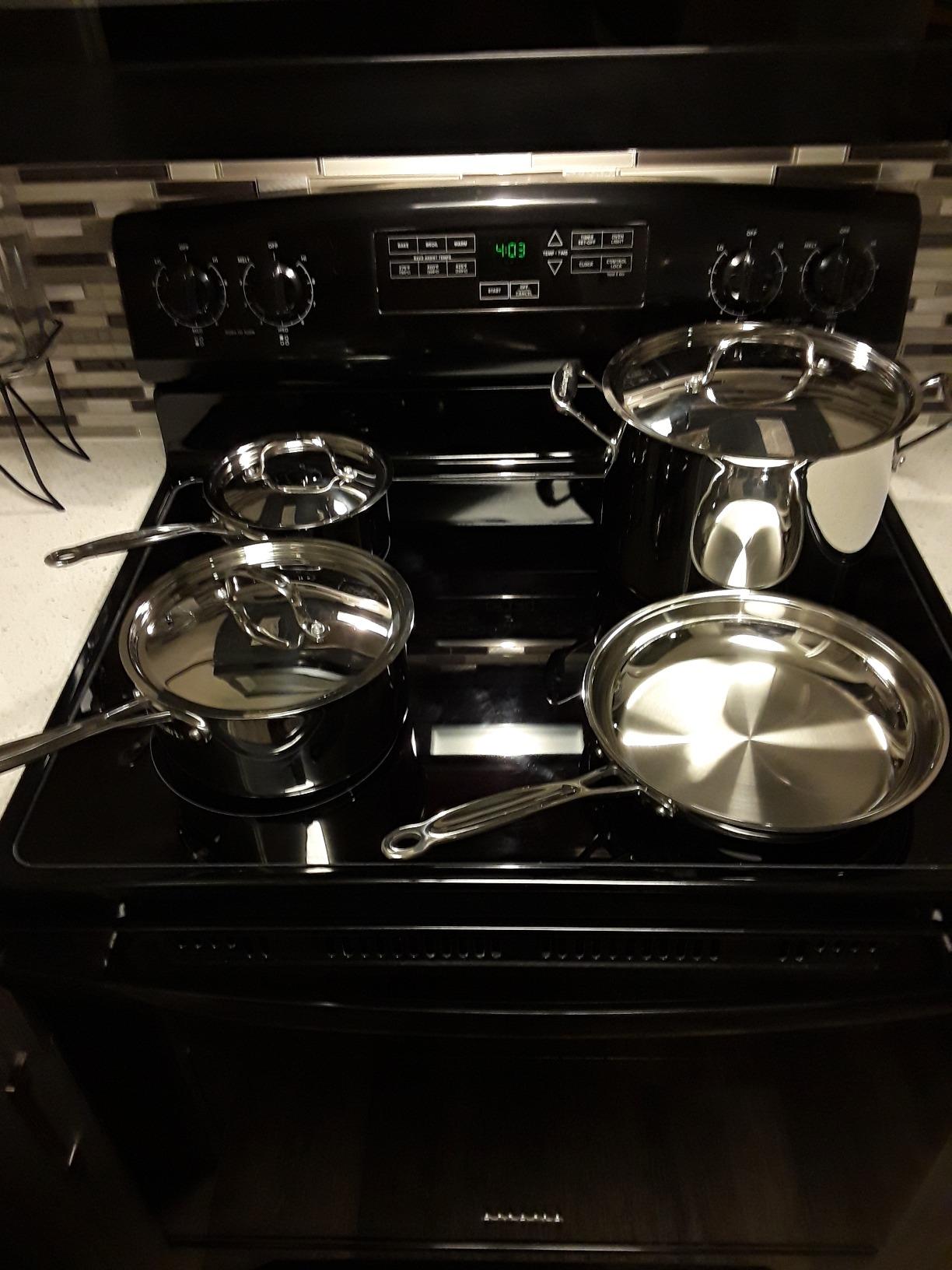 Cuisinart 7-Piece Stainless Steel Pots and Pans Set, Cookware Set Compatible with Induction, Electric, Gas Cooktops, Aluminum Core for Quick Even Heat, Cool Grip Handles, Dishwasher Safe, Oven Safe customer photo 1