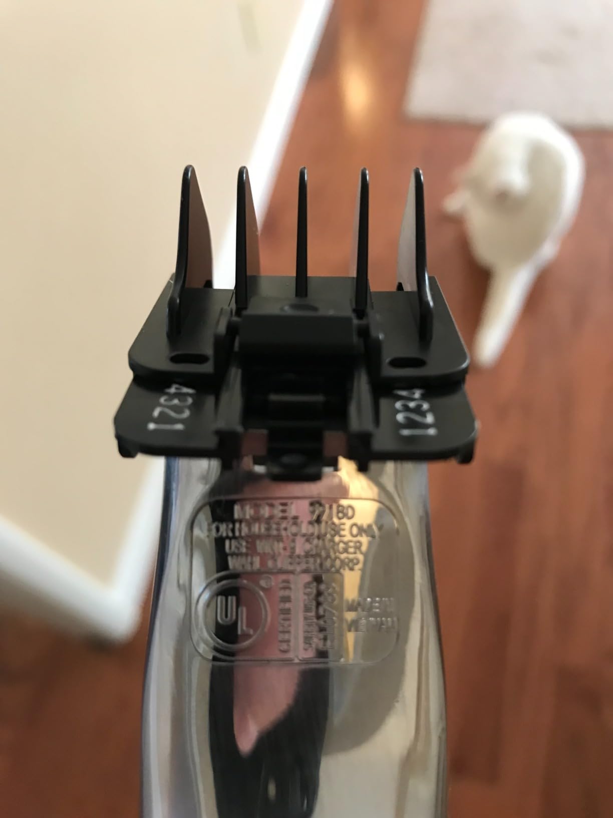 Wahl Groomsman Corded/Cordless Rechargeable Beard Trimmer for Men | Rechargeable Facial Grooming Kit For Daily Beard & Mustache Trimming For Men - Use Plugged In Or Cordless - Model 9918-6171V customer photo 2