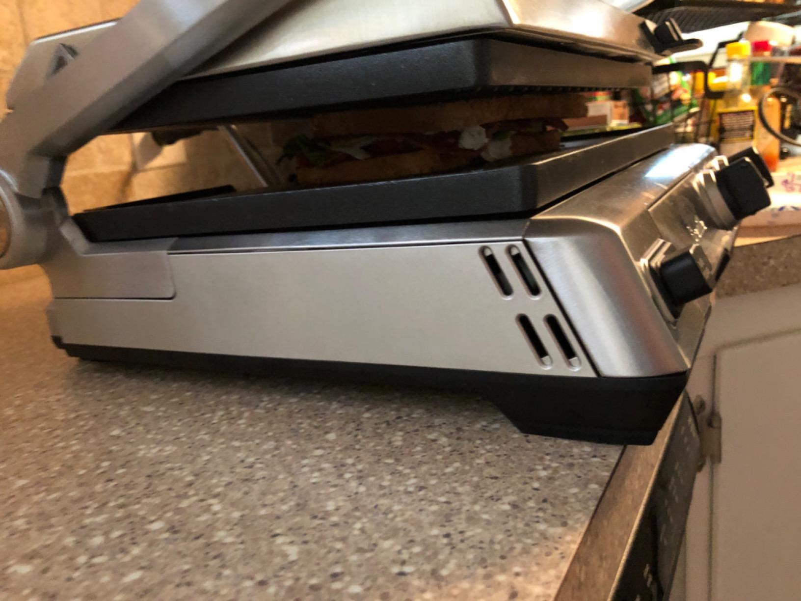 Breville BGR820XL Smart Grill, Brushed Stainless Steel | Achieve precise results while grilling burgers, steaks and veggies with auto-temperature adjustment by Smart Element IQ customer photo 2
