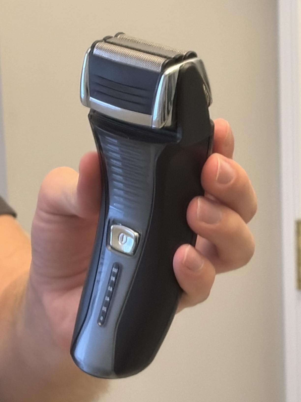 Remington F5 Power Series Foil Shaver for Men, Cordless Rechargeable Razor | Close, Comfortable Shave Every Time, Pivot & FlexFoil Technology, Pop-Up Trimmer for Detailing customer photo 1