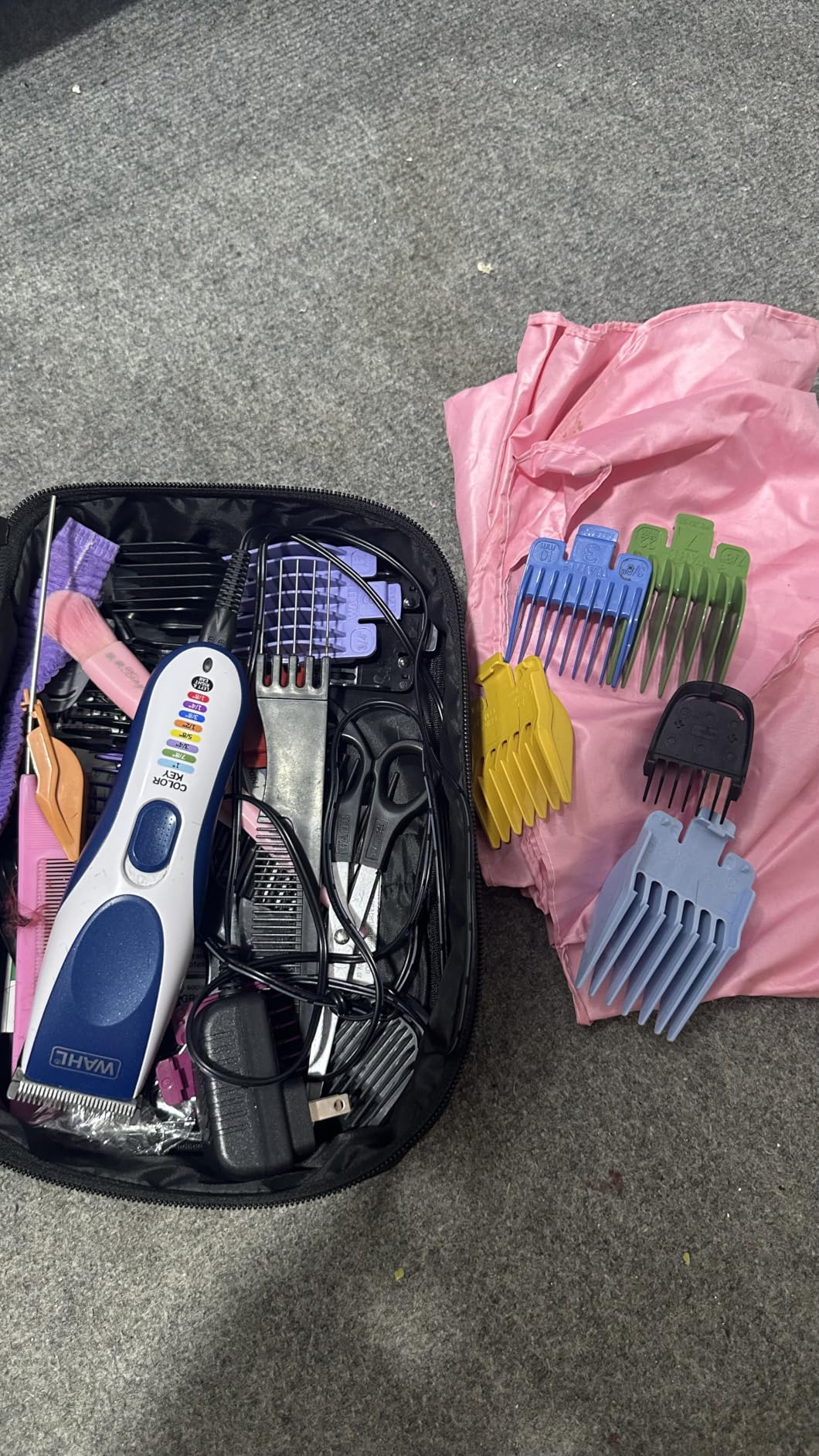 Wahl Color Pro Cordless Rechargeable Hair Clipper & Trimmer, Color Guards | Cordless At-Home Haircuts For Men, Women & Children With Easy Match Color Coded Guide Combs - Model 9649P customer photo 2