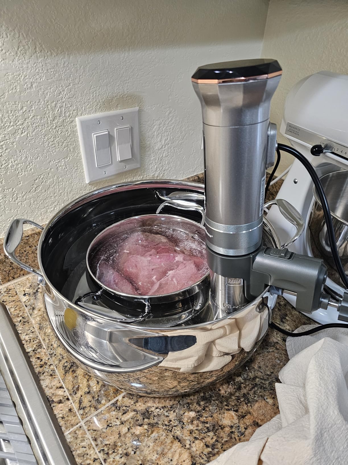 KitchenBoss Sous Vide Cooker Machine Ultra-quiet 1100 Watts Sous Vide G300S | IPX7 Waterproof Stainless Steel customer photo 1