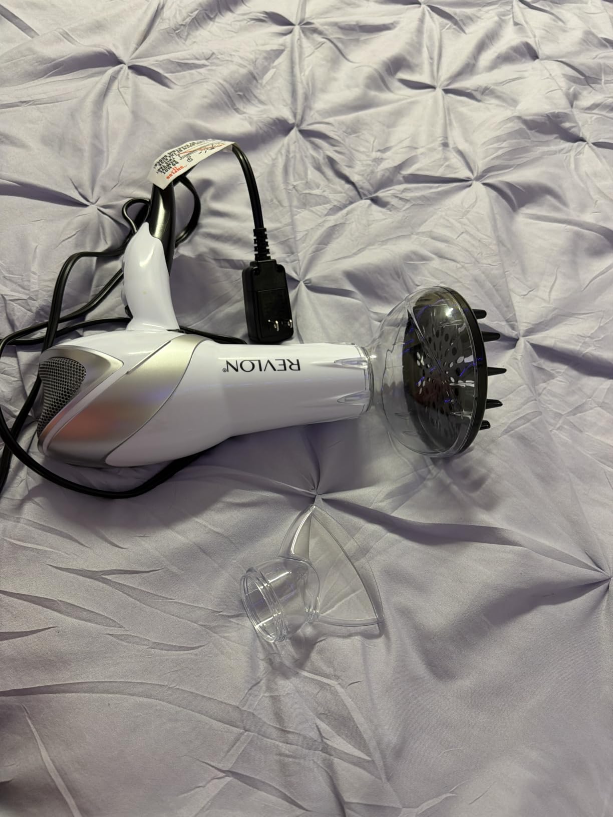 REVLON Infrared Ionic Hair Dryer with Diffuser & Concentrator, White customer photo 1