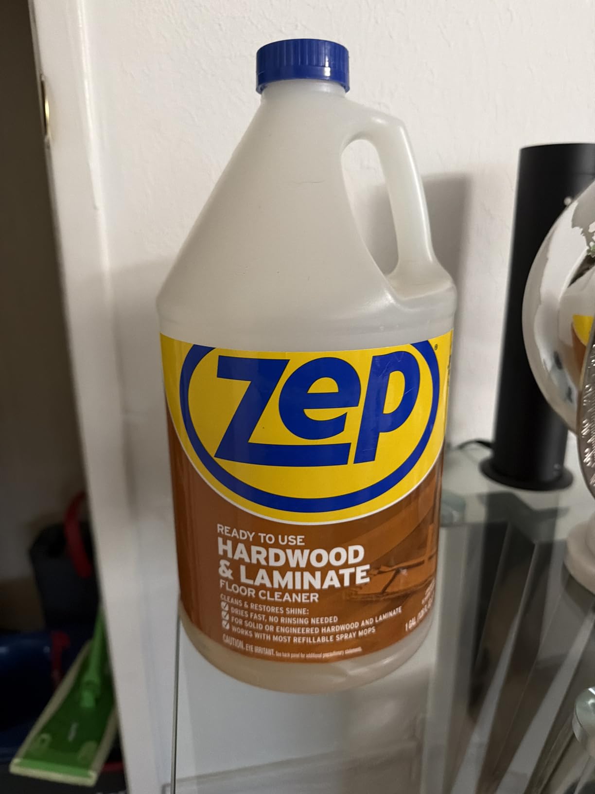 Zep Hardwood and Laminate Floor Cleaner - 1 Gallon (Pack of 2) customer photo 1