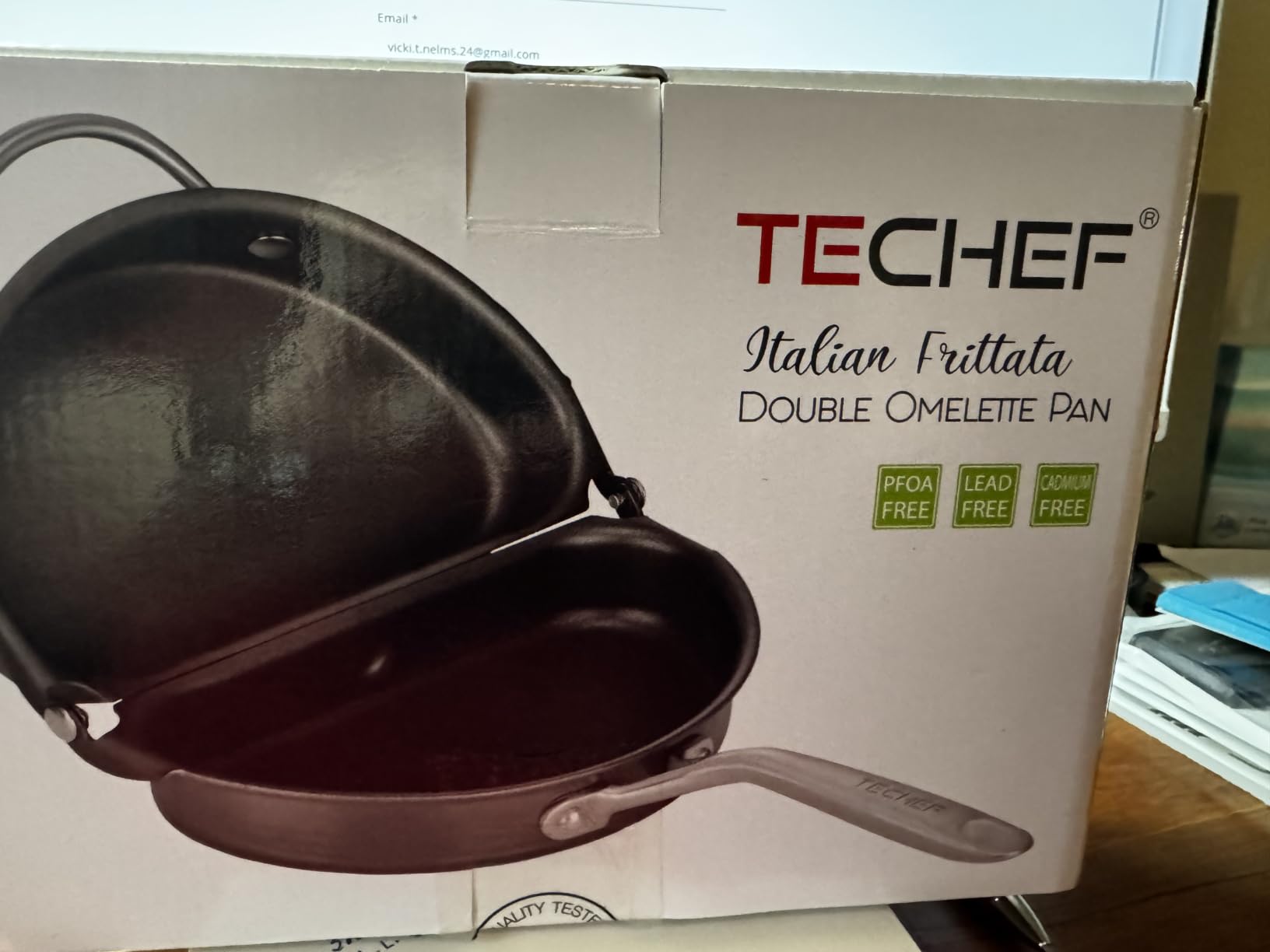 TECHEF - Frittata and Omelette Pan, Nonstick Double Sided Folding Egg Pan, Made in Korea (PFOA Free) (Black) customer photo 1