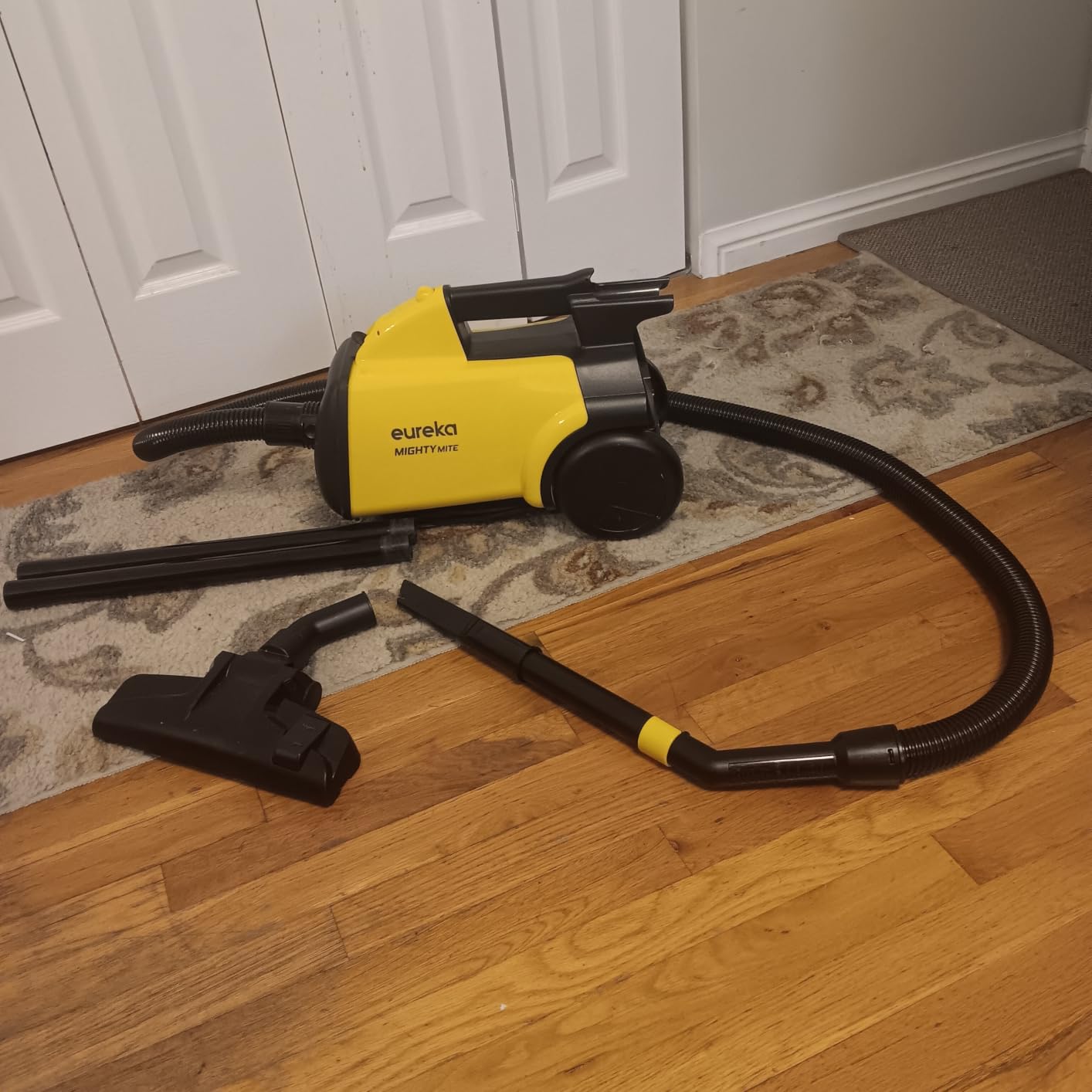 Eureka 3670M Canister Cleaner, Lightweight Powerful Vacuum for Carpets and Hard Floors, w/ 5bags,Yellow customer photo 1