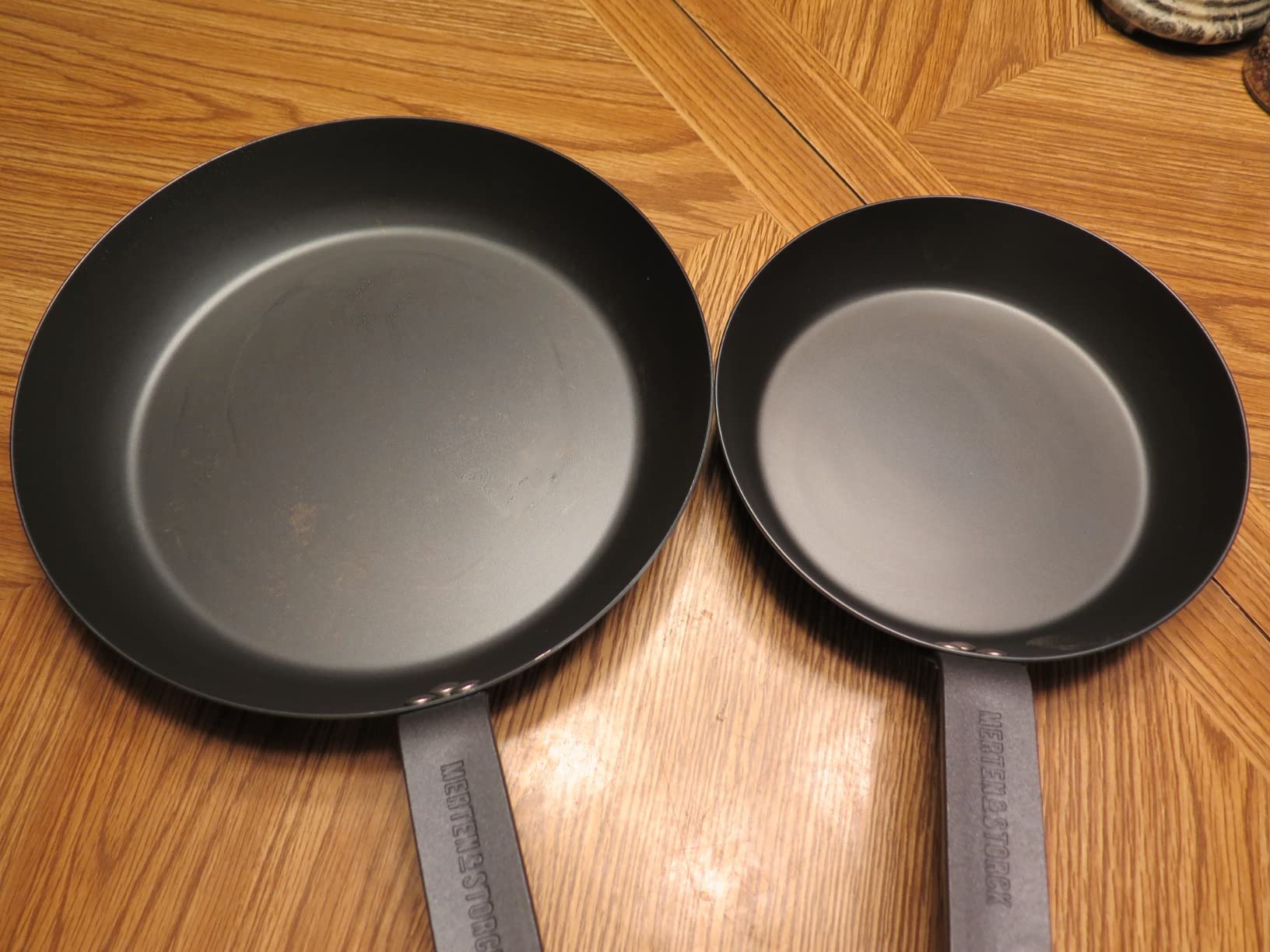 Merten & Storck Pre-Seasoned Carbon Steel 10