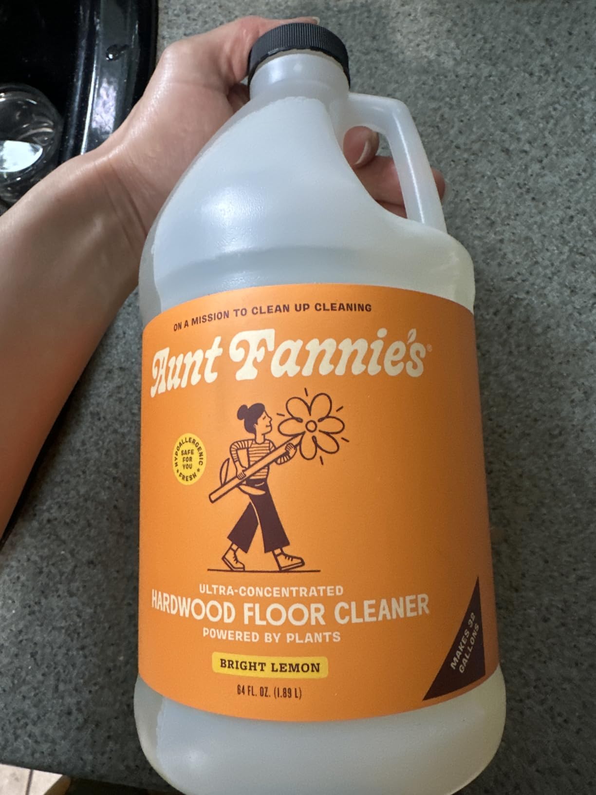 Aunt Fannie's Ultra Concentrated Hardwood Floor Cleaner, Vinegar-Free Plant Based Hardwood Floor Cleaner for Mopping, Bright Lemon Scent, 32 oz. (Pack of 1) customer photo 1