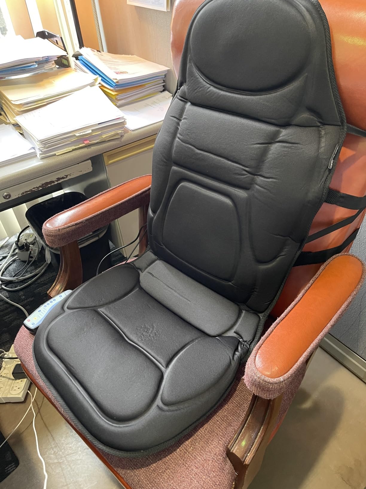 Snailax Massage Seat Cushion - Back Massager with Heat, 6 Vibration Massage Nodes & 2 Heat Levels, Massage Chair Pad for Home Office Chair, Black customer photo 1