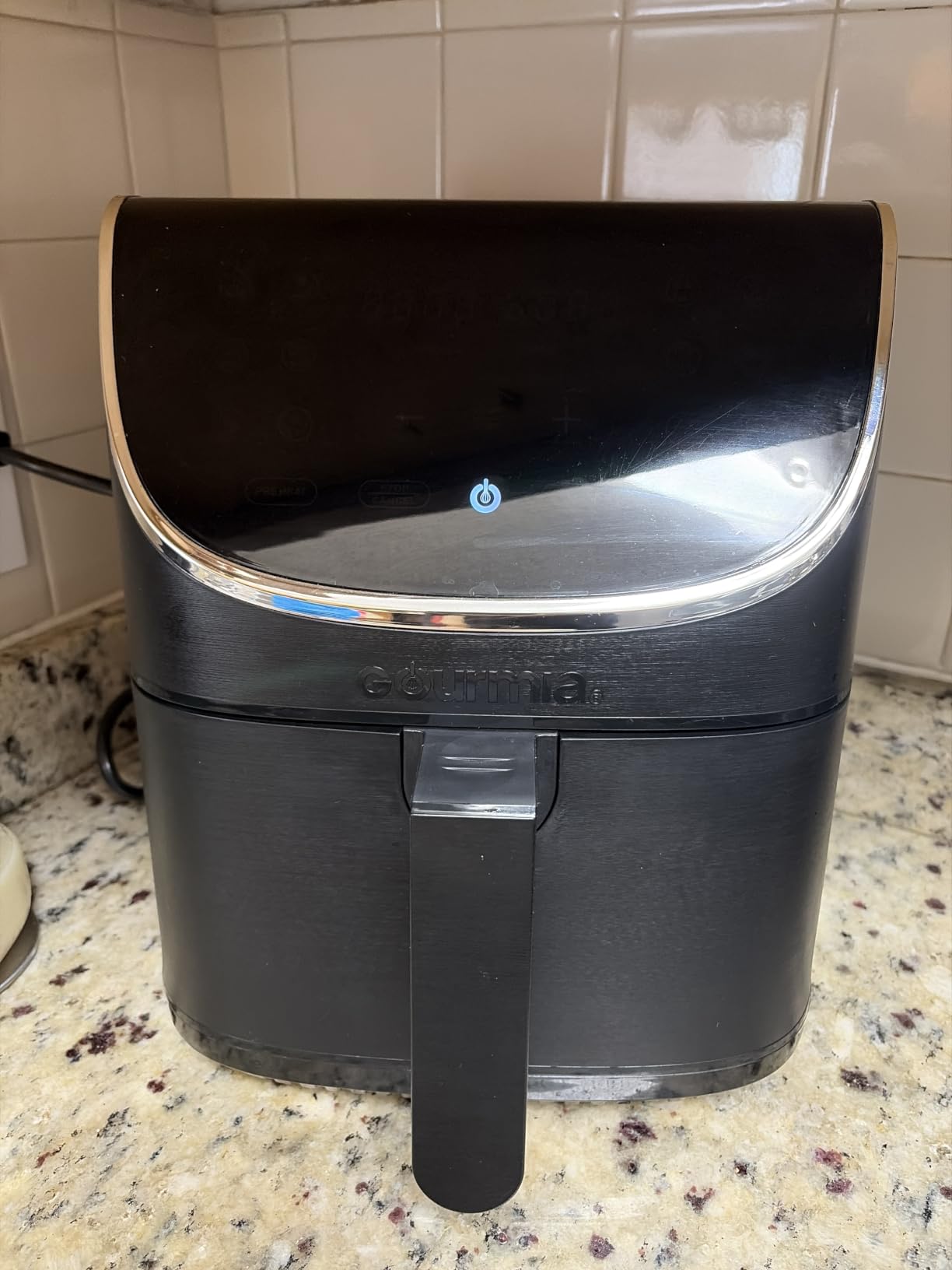 Gourmia Air Fryer - 7 Qt Large Capacity with LED Display, 12 One-Touch Presets, FryForce 360° Technology, Nonstick Dishwasher-Safe Basket & Crisper Tray, Black customer photo 1