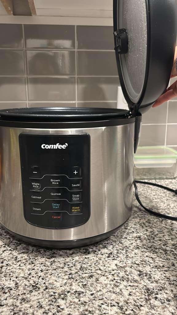 COMFEE' Rice Cooker 10 cup Uncooked/20 cup Cooked, Rice Maker, Steamer, Saute, Steamer and Warmer, 5.2 QT Large Capacity, Brown Rice, Quinoa and Oatmeal, 8 One-Touch Programs customer photo 2