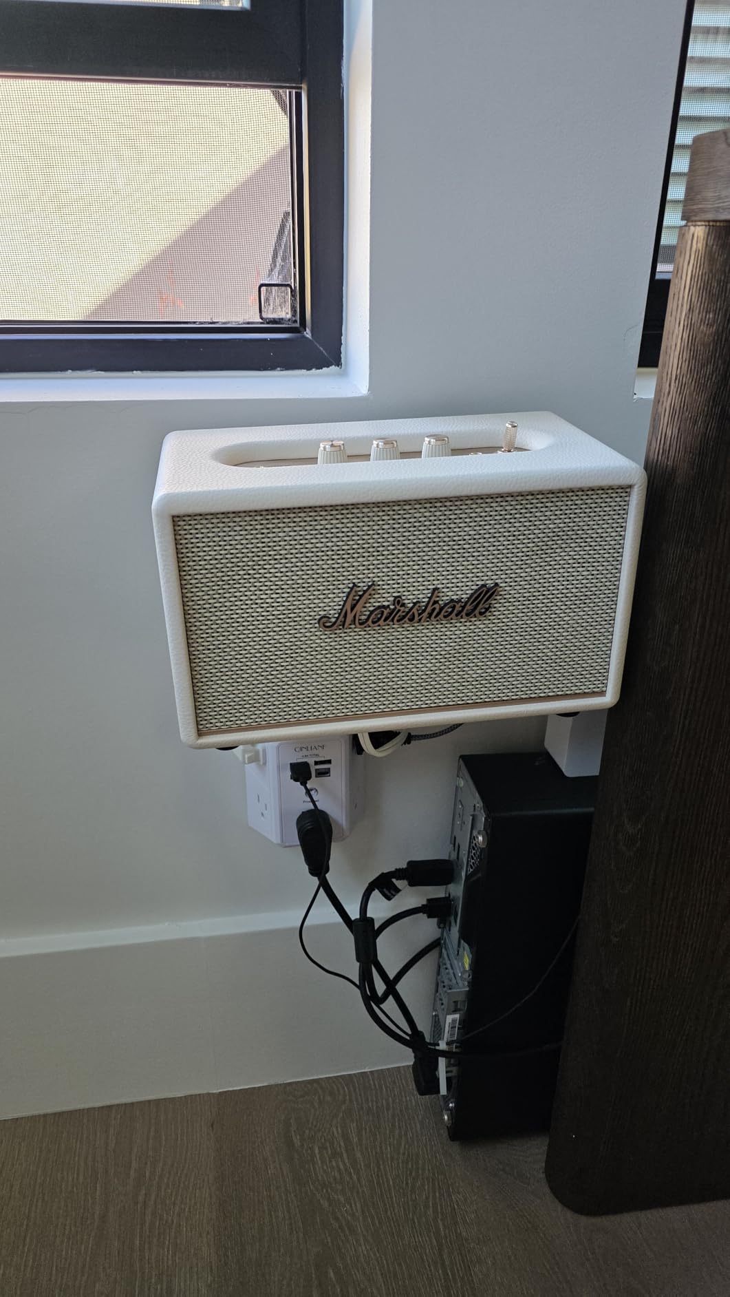 Marshall Acton III Bluetooth Home Speaker - Black customer photo 2