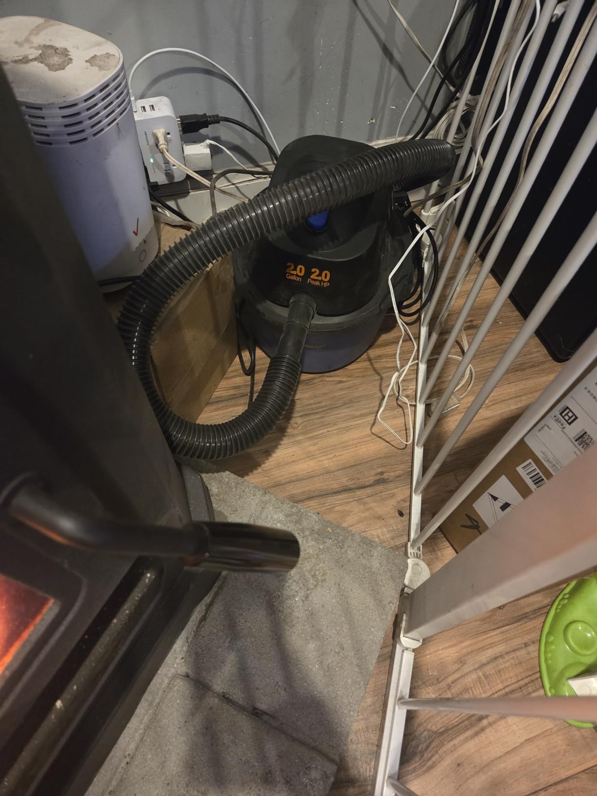 Koblenz WD-2L Wet Dry Vacuum Cleaner, Home Car Garage Workshop, 2.0 PHP | 60 CFM, 10 Ft Reach, Twist-N-Lock Hose, Small Shop Vac, Portable Shop Vac for Home Car Garage Workshop, Accessories Included customer photo 1