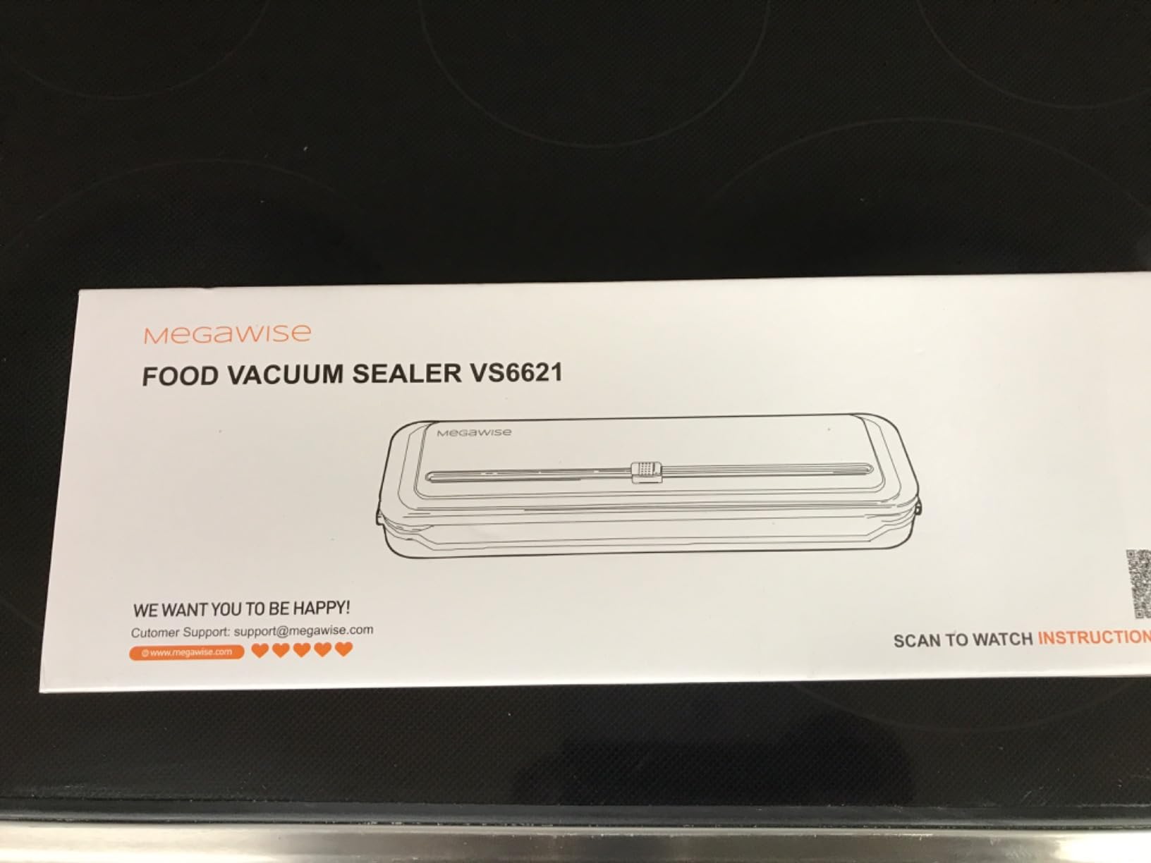 Updated Vacuum Sealer Machine (2025), MEGAWISE Food Sealer w/Starter Kit, Dry & Moist Food Modes, Compact Design with 10 Vacuum Bags & Built-in Cutter customer photo 2