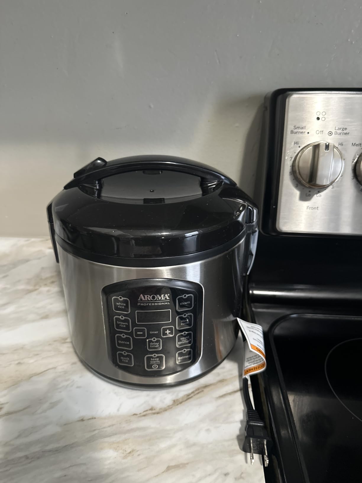 AROMA Professional Digital Rice Cooker, 10-Cup (Uncooked) / 20-Cup (Cooked), Multicooker, Slow Cooker, Steamer, Oatmeal Cooker, Egg Cooker, STS, 5 Qt, Gray (ARC-5200SG) customer photo 1