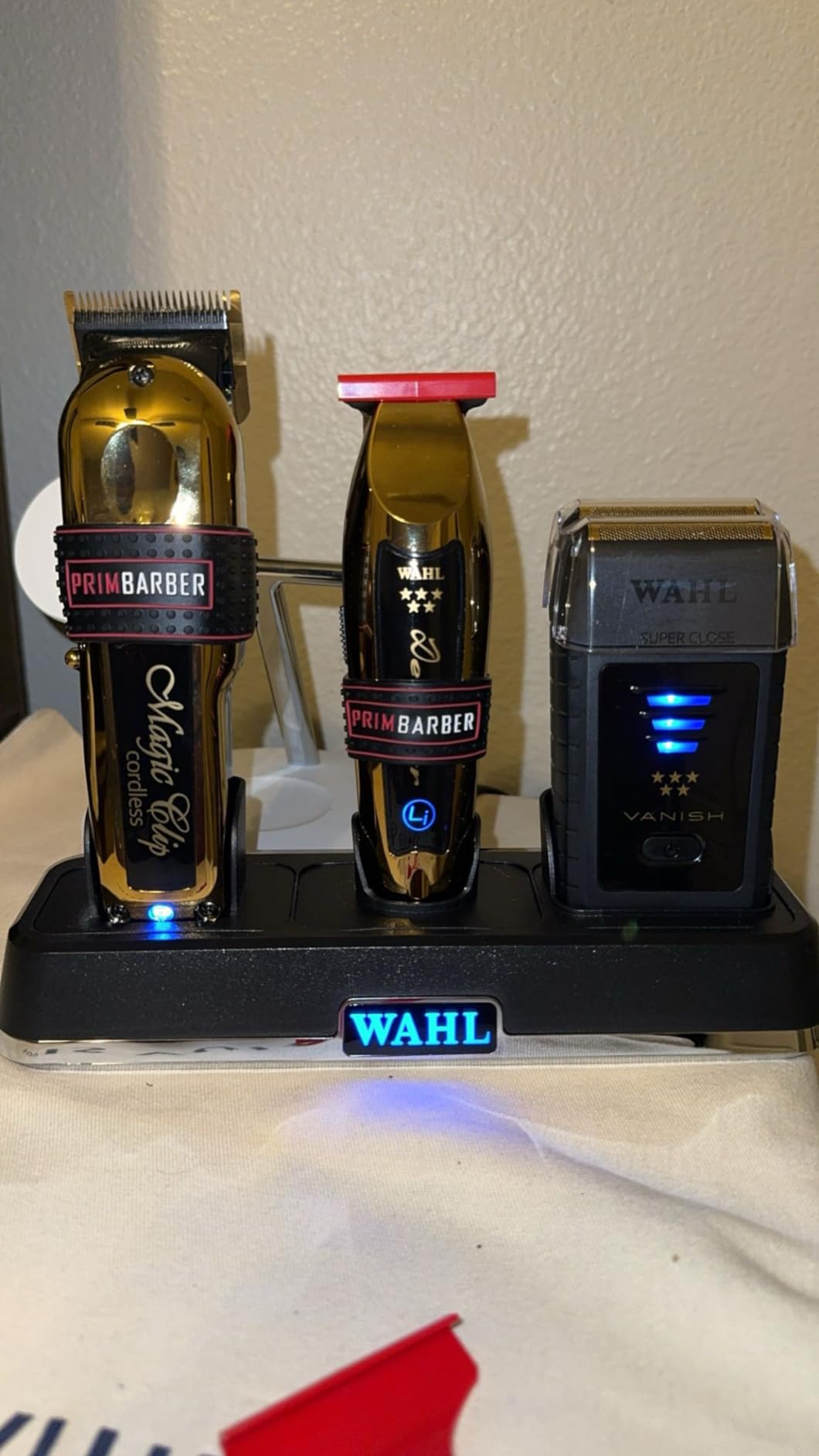 Wahl Professional 5 Star Vanish Cordless Foil Shaver, Model 08173-700 | Pop-Out Double Foil Bars with Independent Suspension for a Smoother Shave, Replaceable Foils, 100+ Min Runtime, LED Gauge customer photo 2