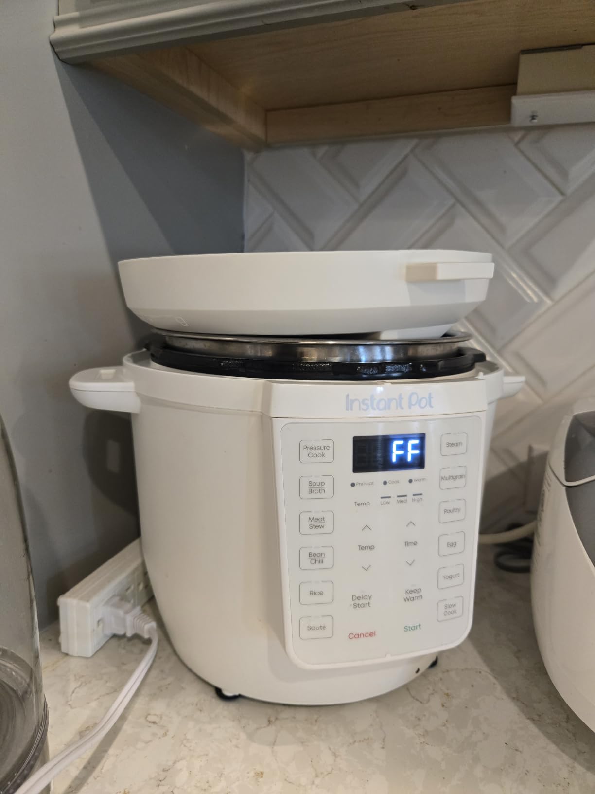 Instant Pot 7.5QT RIO Wide, 7-in-1 Electric Multi-Cooker, Pressure Cooker, Slow Cook, Rice, Steamer, Sauté, Yogurt & Warmer, Wide Base, Large Searing Base, WhisperQuiet Steam Release customer photo 2
