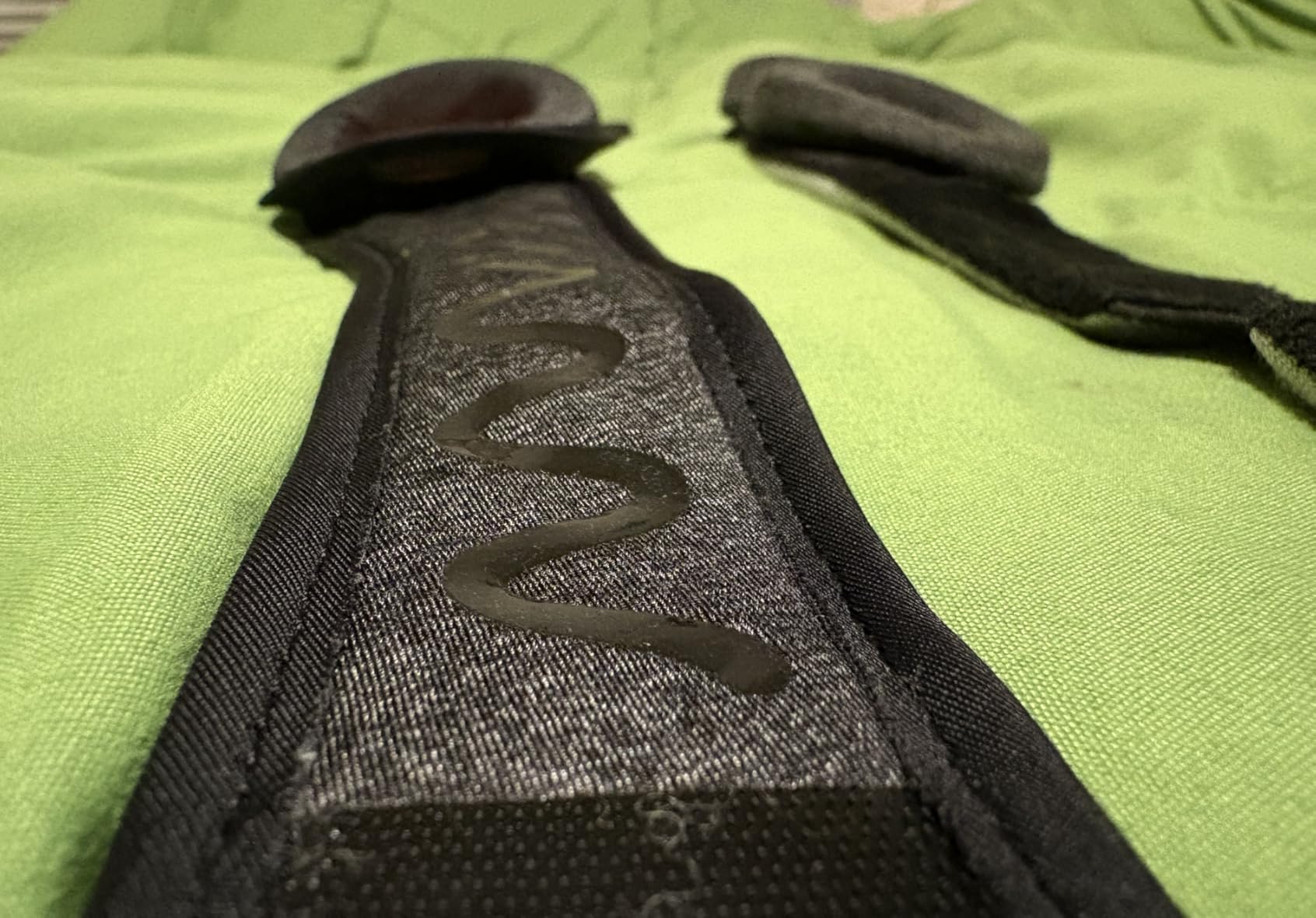 Manta Pro Sleep Mask - 100% Light Blocking Sleep Mask for Side Sleepers, Breathable and Comfortable, Spacious & Zero Pressure for Long Lashes, Perfect for Sleep/Travel/Nap/Shift Work customer photo 2