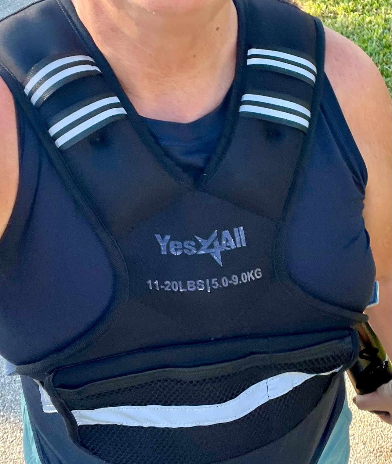 Yes4All Adjustable Weighted Vest 11-32lbs with Reflective Strip, Large Weight Vest for Strength Training for Men & Women customer photo 1
