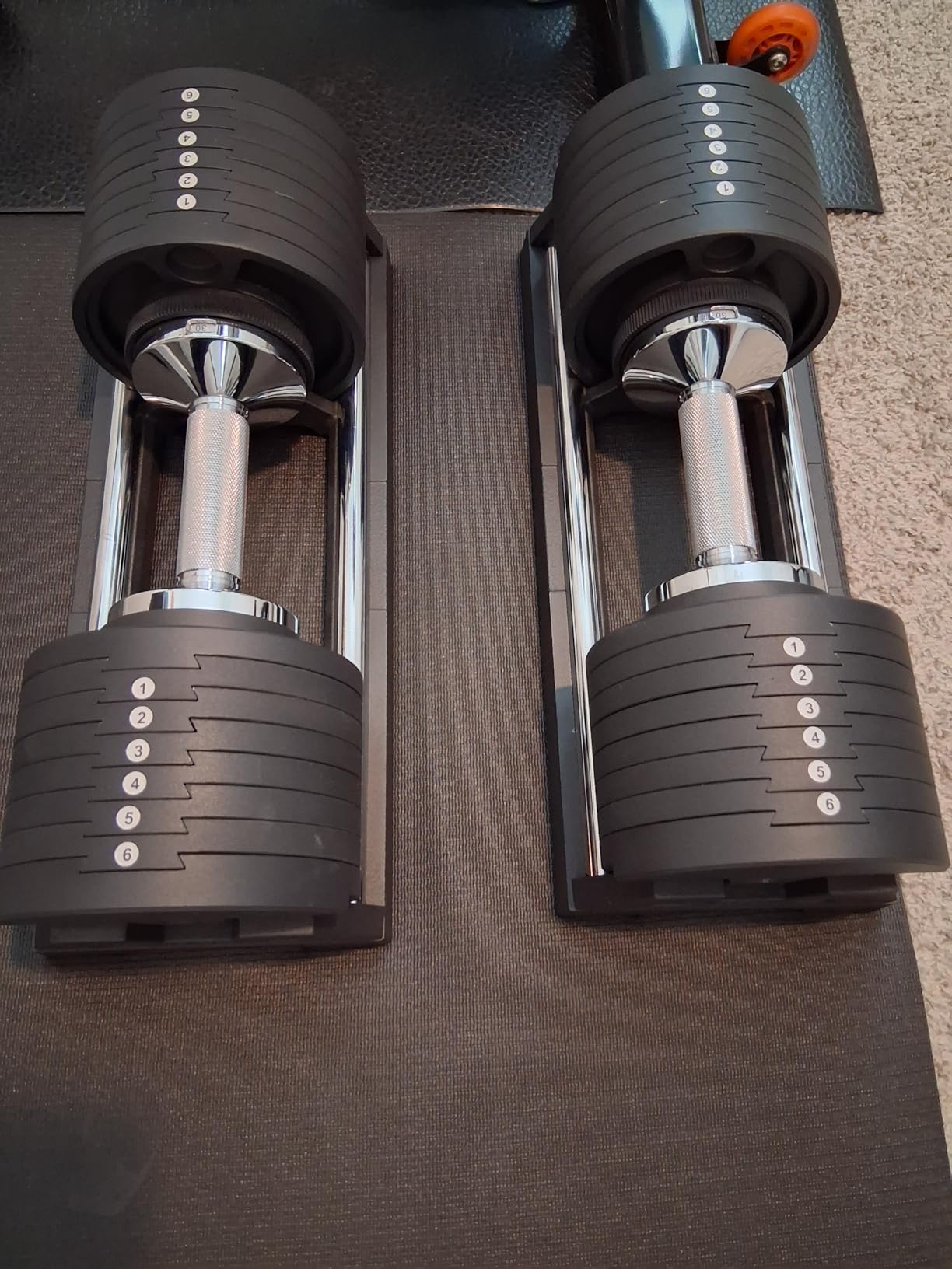 SNODE AD80 Drop Proof 80 lbs Adjustable Dumbbell Set customer photo 2
