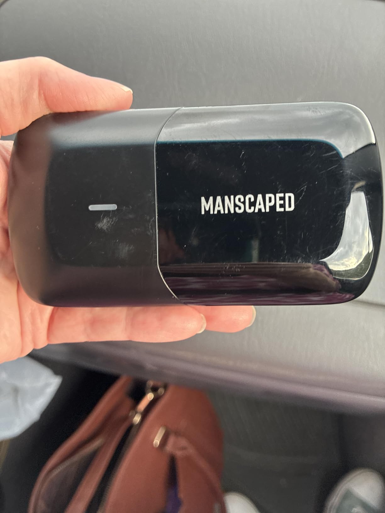 MANSCAPED The Handyman Compact Face Shaver - Portable Men's Travel Facial Hair Groomer, USB-C Rechargeable Razor, Electric Foil Face Shaver, Waterproof, Cordless, Dual-Action SkinSafe Foil Blades customer photo 2