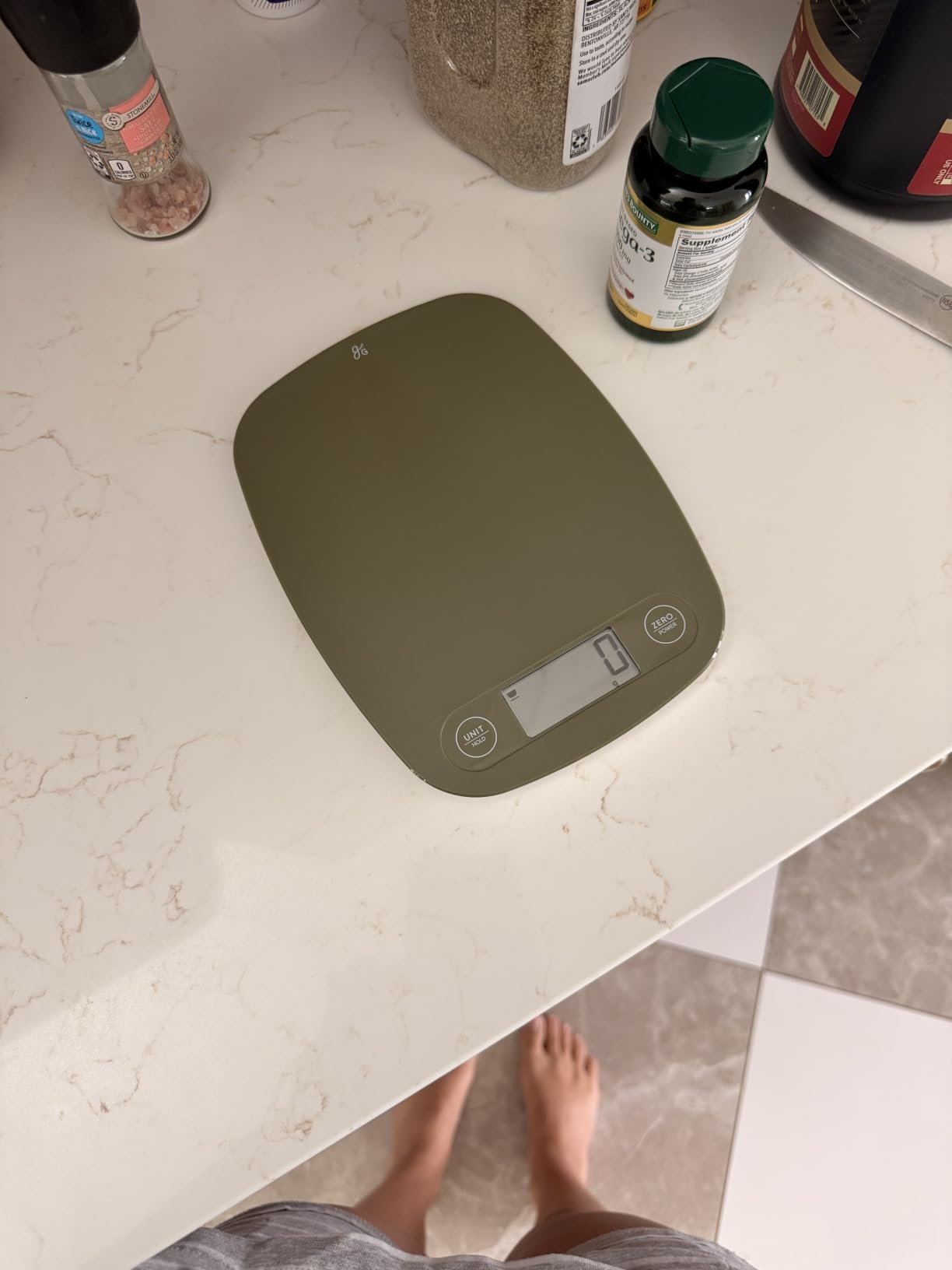 Greater Goods Food Scale, Slim & Compact Build, 1g Precision (Ash Gray) | Digital Kitchen Scale for Cooking, Meal Prep & Portion Control, Tare, Auto Shut-Off, g/oz/lb/ml Conversion & Calorie Tracking customer photo 1