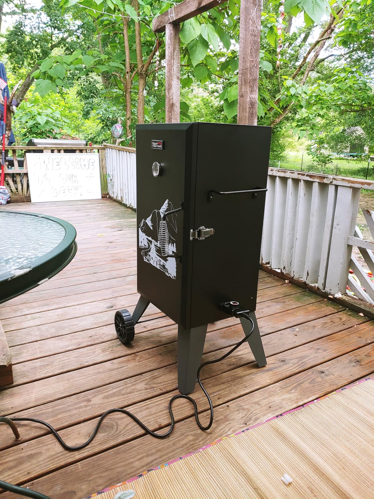 Royal Gourmet SE2805 28-inch Analog Electric Smoker with 3 Cooking Grates and 454 sq. in. Cooking Area customer photo 1