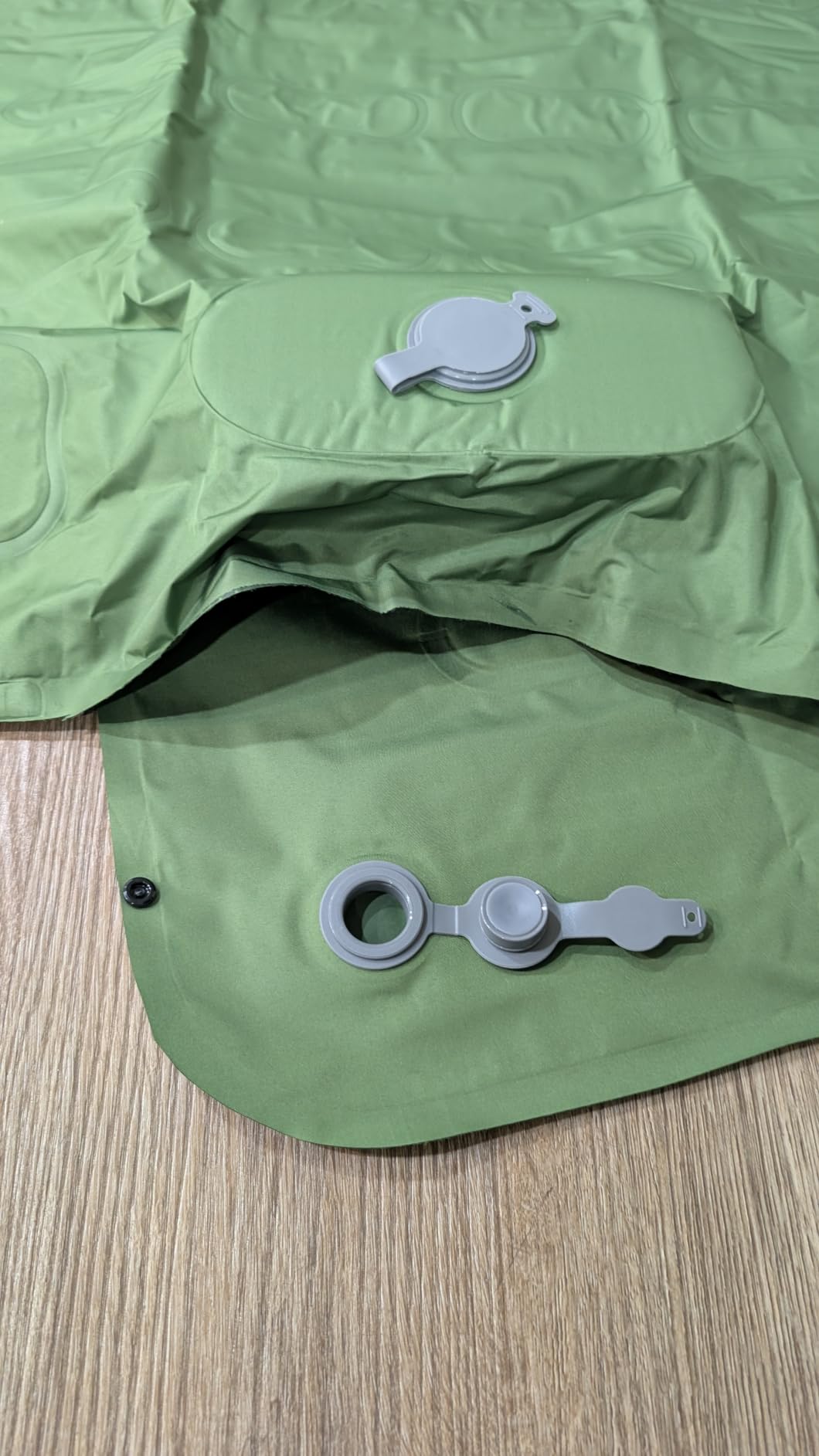 FNARMW Camping Sleeping Pad, Extra Thick 5 Inch Camping Mat with Pillow Built-in Foot Pump Inflatable Sleeping Pads Compact for Camping Backpacking Hiking Traveling Tent (Green) customer photo 1