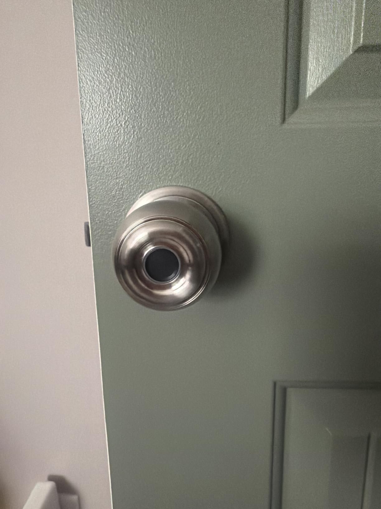 Smart Door Knob with Lock, Keyless Entry Fingerprint Door Lock, Silver | Smart Lock with Auto-Lock, App, Key, Fingerprint Door Locks for Front Door, Garage, Apartment, Hotel, Interior, Exterior customer photo 1