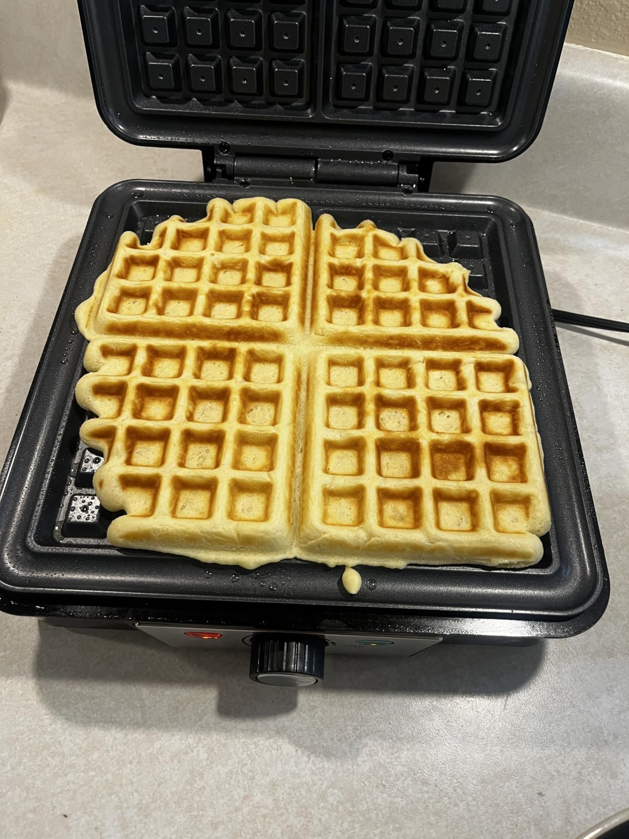 Belgian Waffle Maker 4 Slices, 1200W Waffle Iron | Anti-Overflow Waffle Iron with Browning Knob, Nonstick Plates, Indicator Lights, Silver/Black customer photo 1