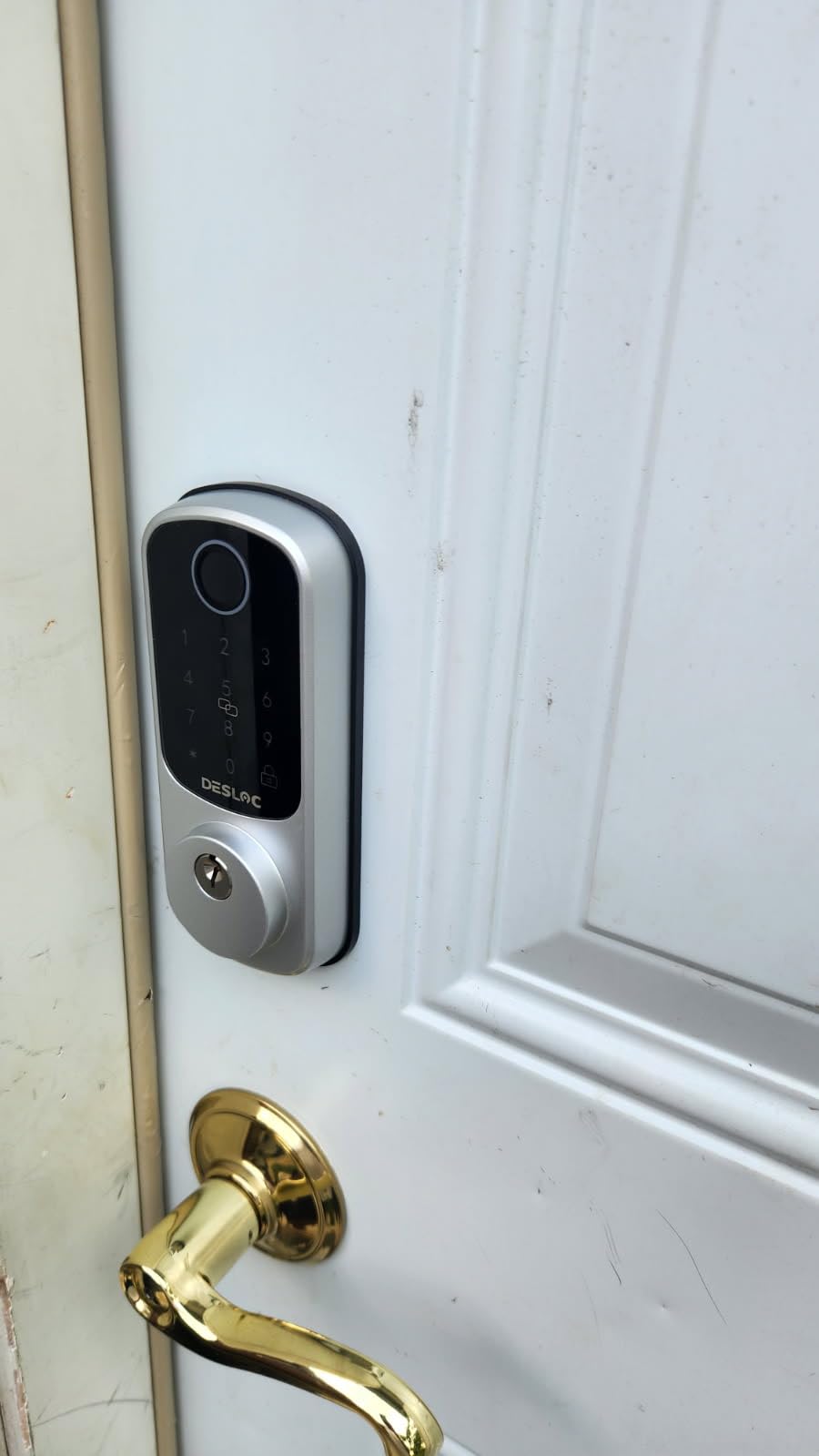 DESLOC B200 Fingerprint Smart Lock with Keypad, App Control, Auto Lock | Fingerprint unlock, Bluetooth app control, auto lock, BHMA Grade 3 security, easy DIY installation customer photo 2