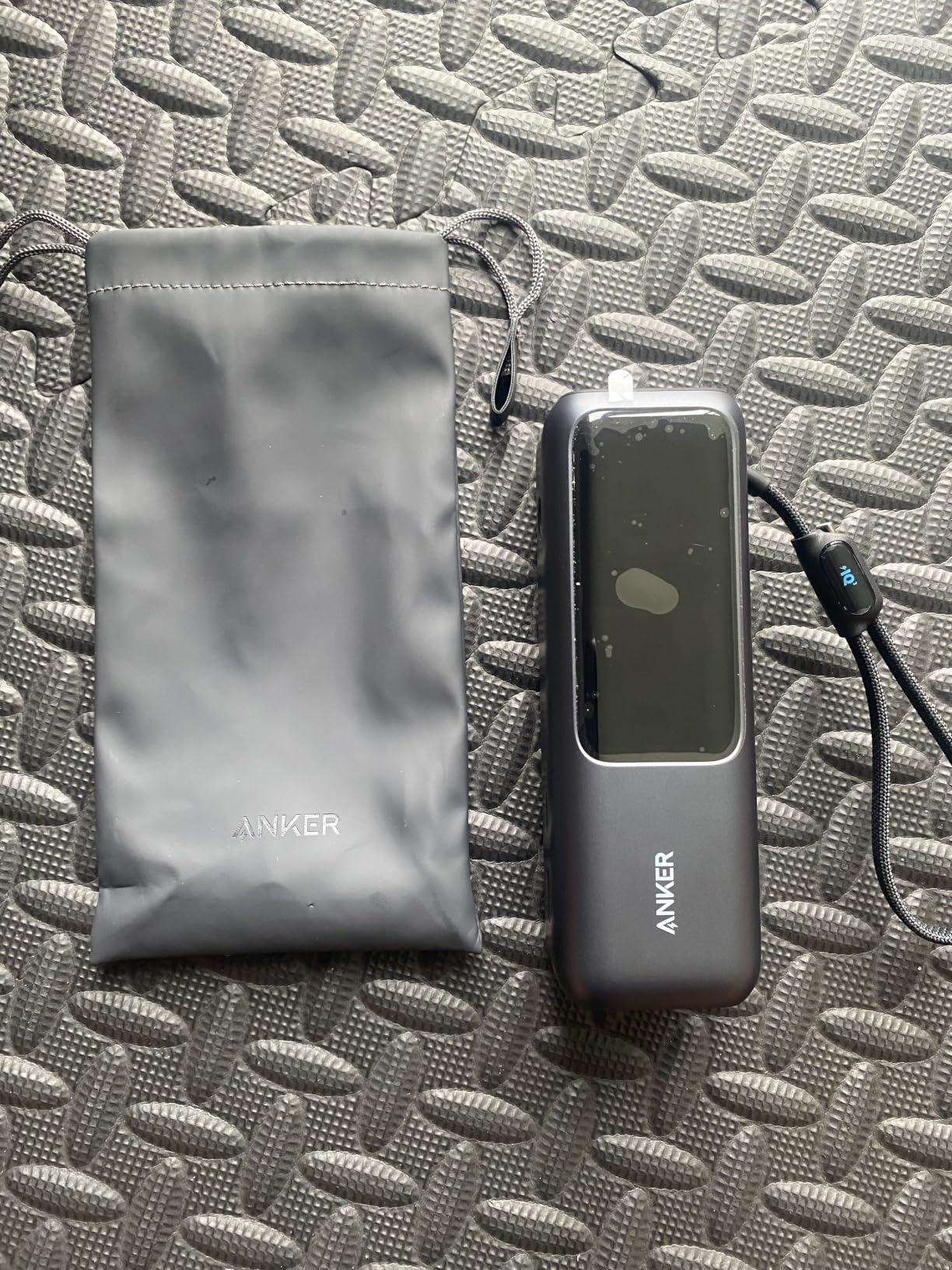 Anker Laptop Power Bank, 25,000mAh Travel Essential with 165W Total Output customer photo 2