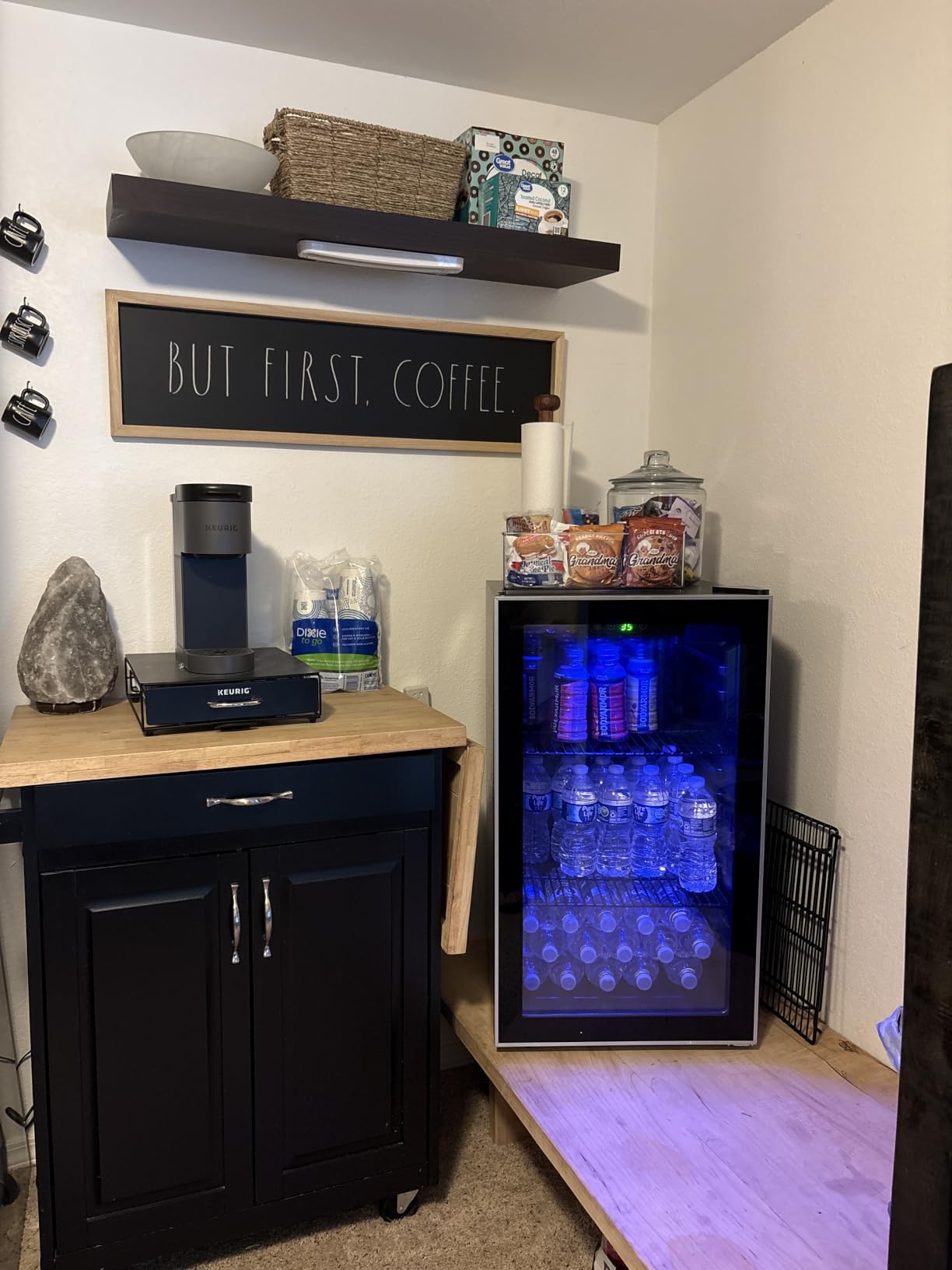 Electactic 48 Can Beverage Refrigerator, 12 Bottle Wine Cooler with Stainless Steel Glass Door, Digital Temperature Display, Countertop Mini Fridge for Soda, Wine or Beer, Silver customer photo 1