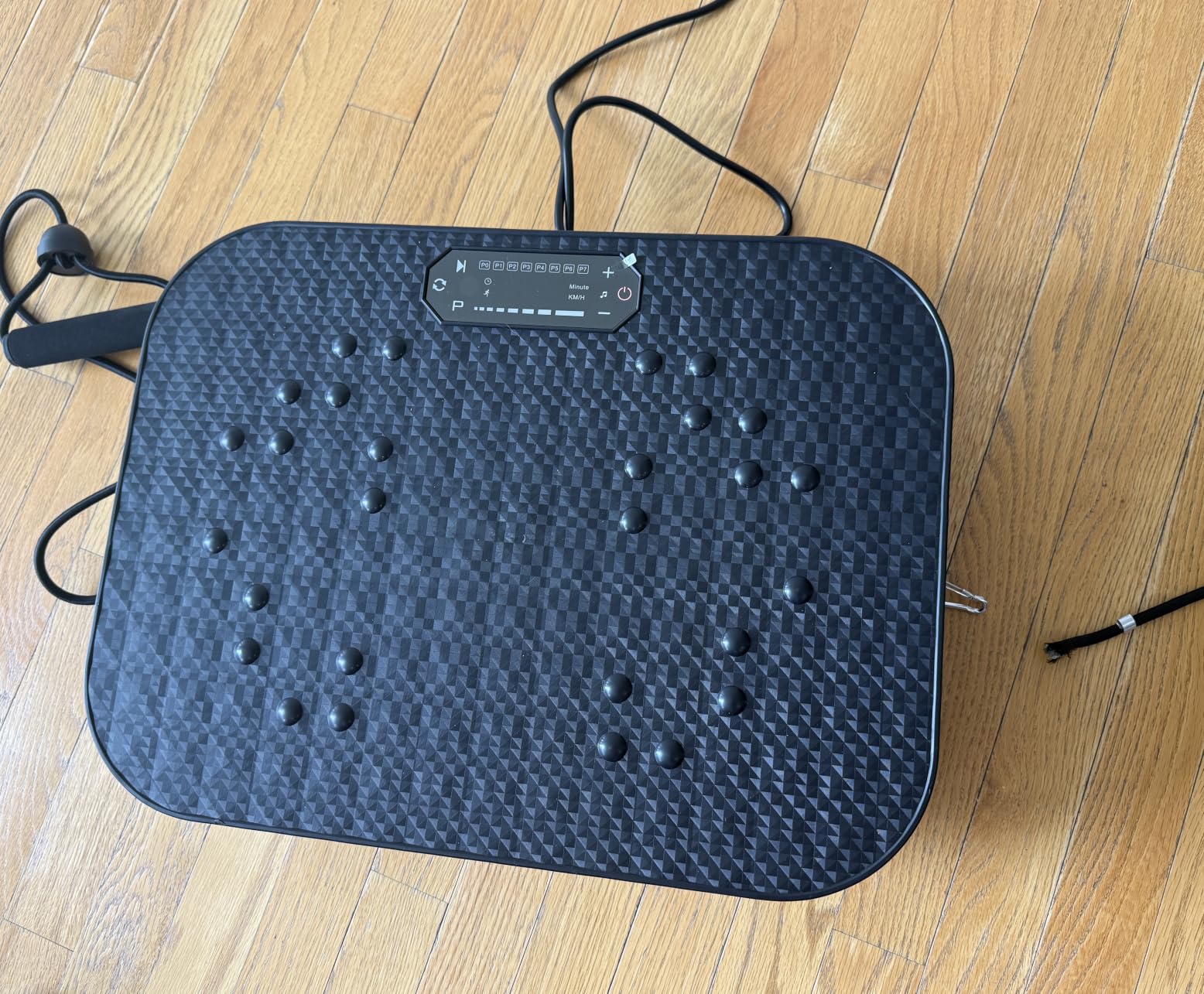 SEDOZIK Vibration Plate for Lymphatic Drainage with Bands Bluetooth, Black | 2026 Upgraded 450 Lbs Capacity Full Body Vibrating Plate Exercise Machine for Weight Loss, Workout Equipment for Women Men customer photo 2