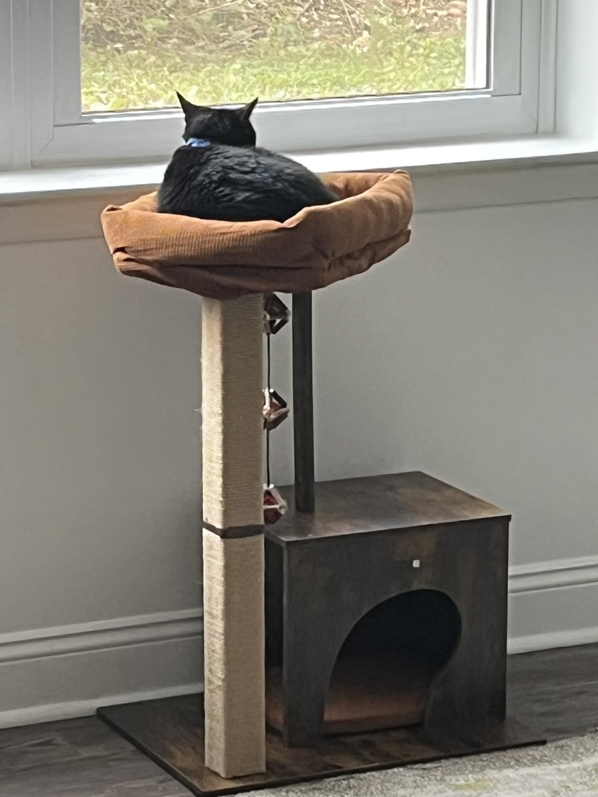 FUKUMARU Retro-Modern Cat Tree, Small Wooden Cat Tower with Post and Condo | 32.6