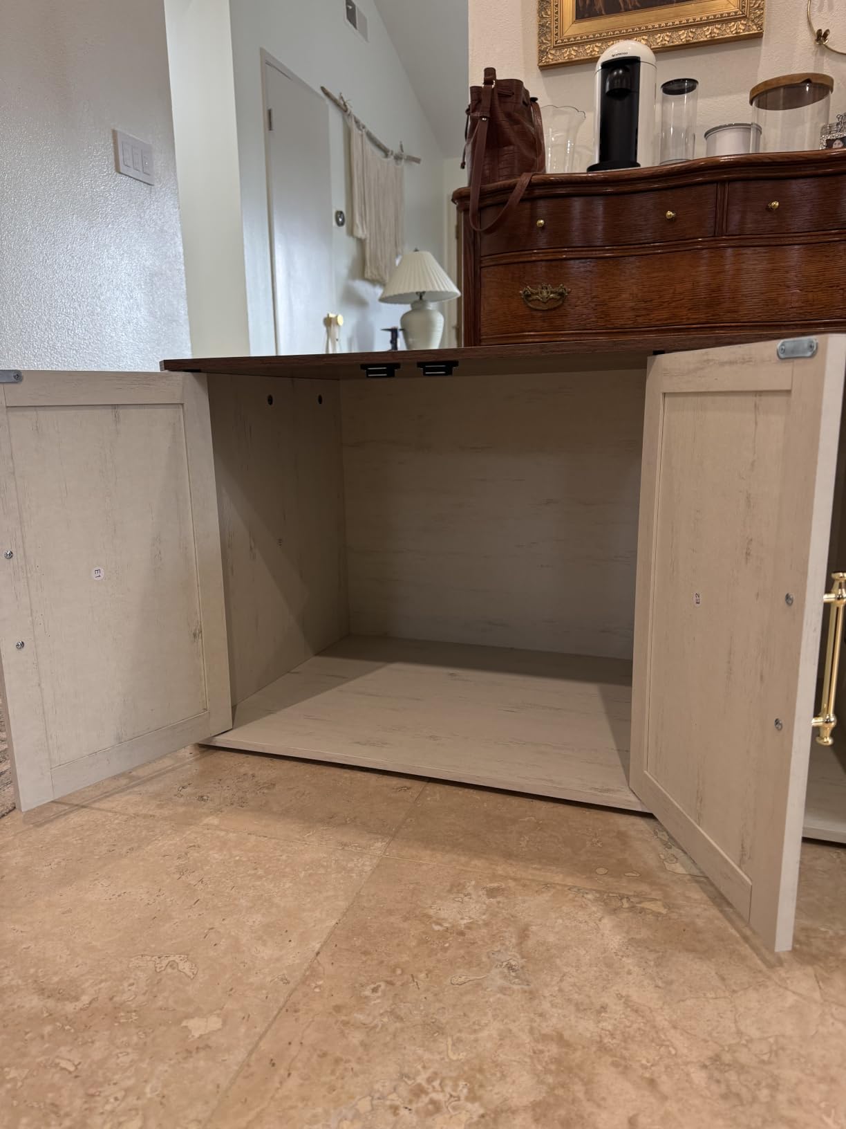 Feandrea Double Cat Litter Box Enclosure, Modern Litter Box Furniture Hidden for 2 Cats, Front Entry, Cat House, Side End Table, TV Stand, 59 x 19 x 19.5 Inches, Honey Brown, Rustic White UPCL010K01 customer photo 2