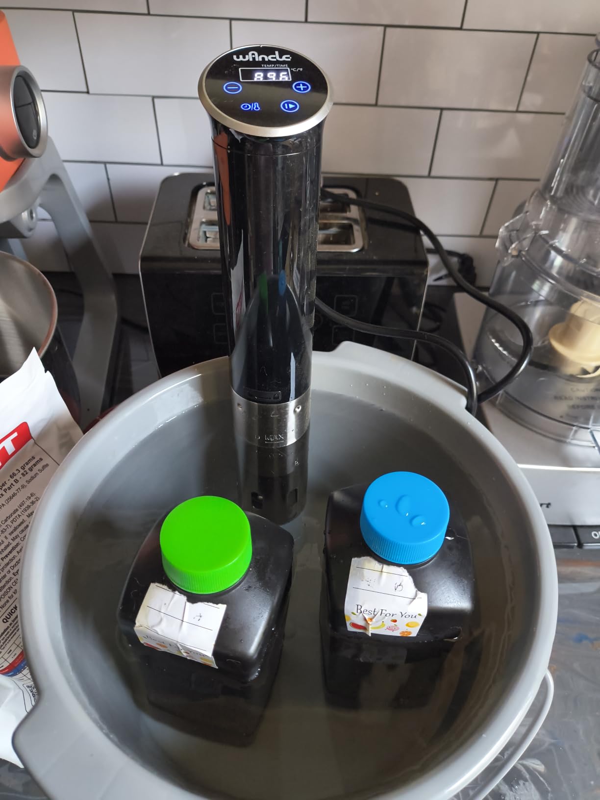 Sous Vide, Wancle 1100W Immersion Circulator, IPX7 Sous Vide Cooker, Small Space-Saving Design customer photo 2