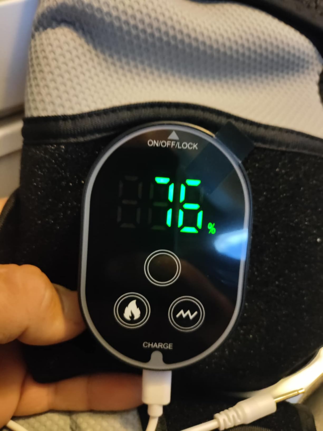 Cordless Heated Knee Massager, Knee Massager with Heat, Knee Massager for Pain Relief, Knee Heating Pad for Knee Pain Relief, FSA Eligible HSA, Heated Knee Brace Wrap, Black customer photo 2