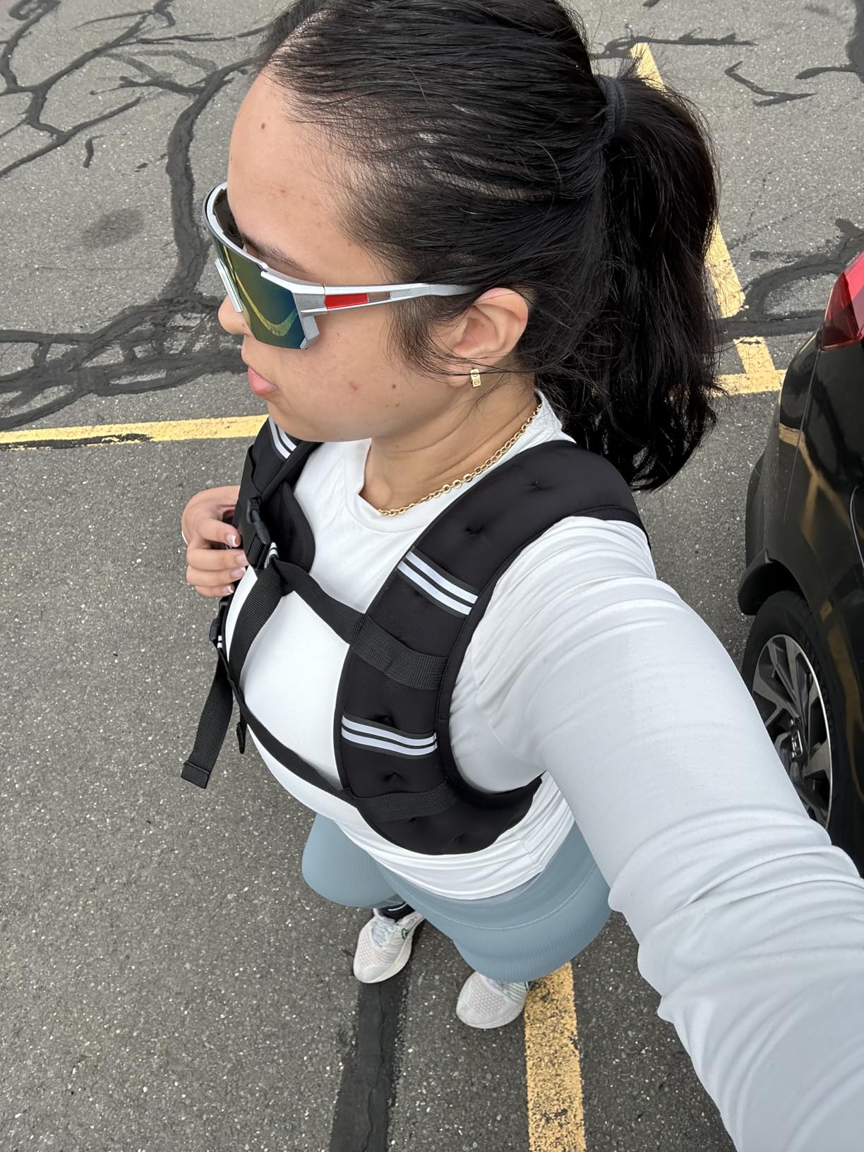 Zikopomi Weighted Vest Woman Man, 6lb/8lb/12lb/16lb/20lb/25lb/30lb Weight Vest with Reflective Stripes for Workout, Strength Training, Running, Fitness, Muscle Building, Weight Loss, Rucking Vest customer photo 1