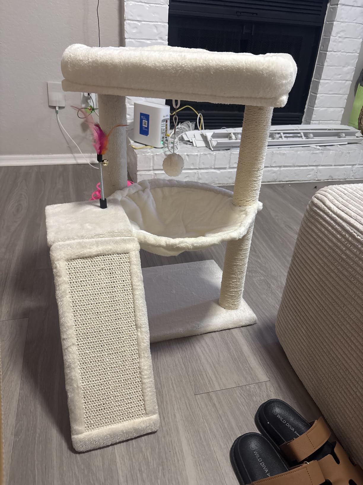 YOUPET Cat Tree with Cat Scratching Post for Indoor Cats, Cat Tower with Scratching Board and Playful Toy Balls, Cat Tree Tower with Cozy Hammock, Grey customer photo 2