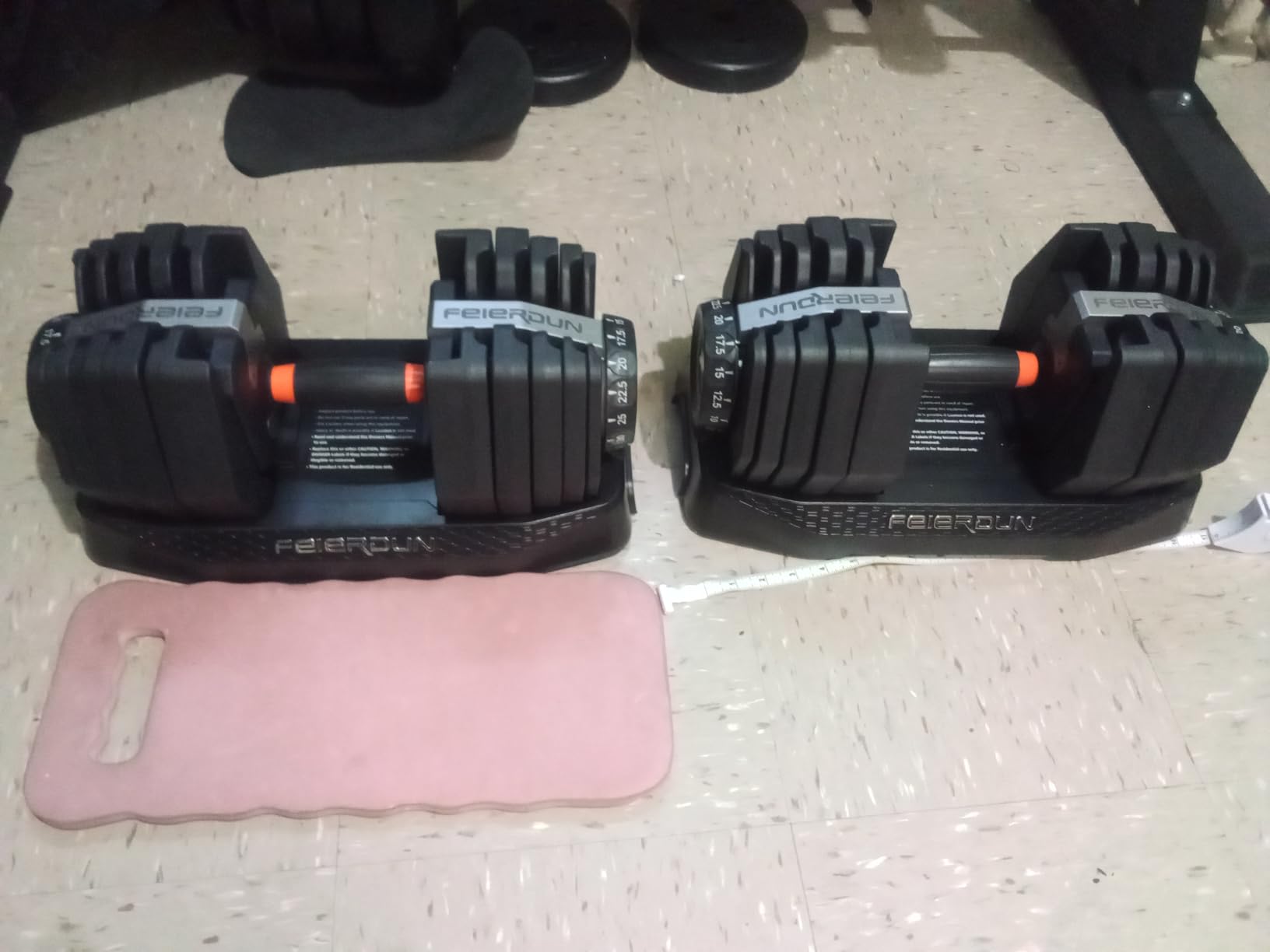 FEIERDUN DB1 QuickDial Adjustable Dumbbell Set customer photo 2