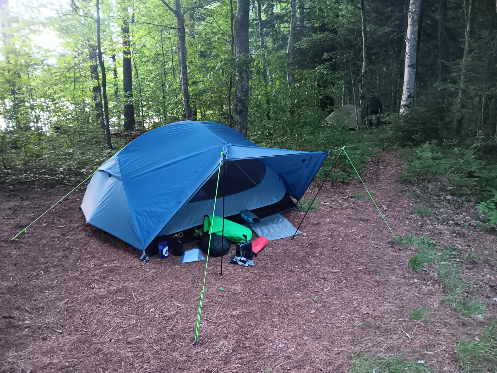 Naturehike Mongar Upgraded 1/2/3 Person Backpacking Tent,Waterproof Lightweight Camping Tent with Footprint customer photo 1