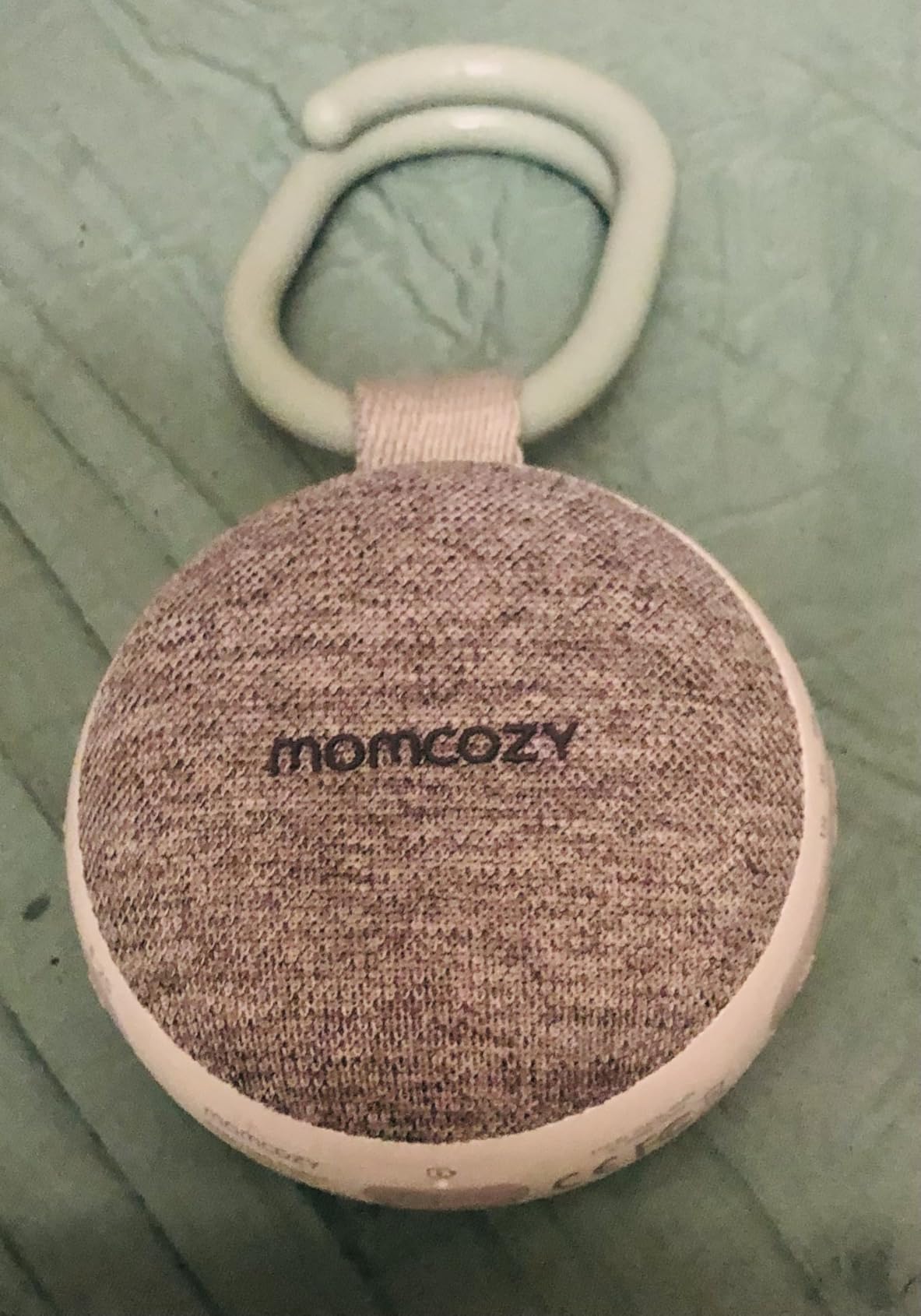 Momcozy Portable Sound Machine with Night Light, White Noise Sound Machine for Baby, 20 Soothing Sounds, Sound Therapy, Long-Lasting Power, Timer, Clips on Stroller, Baby Shower Gifts, Green Ring customer photo 2