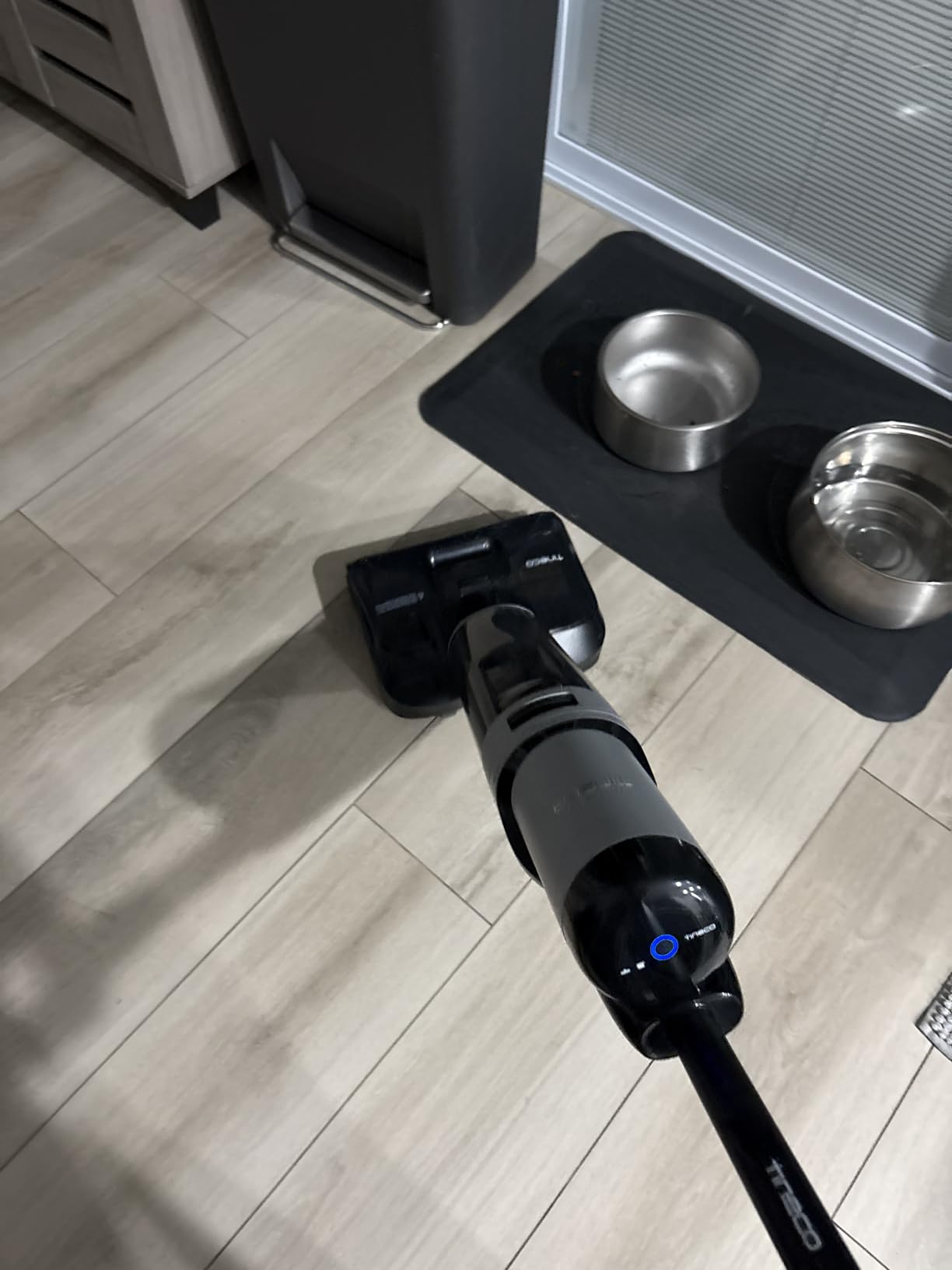 Tineco Floor ONE i5 Stretch Wet Dry Vacuum Cleaner, Vacuum & Mop in One Step, 20kpa Powerful Suction, 180° Lay-Flat Design, Anti-Tangle Design, Dual-Sided Edge Cleaning, Up to 30* Minutes Runtime customer photo 2