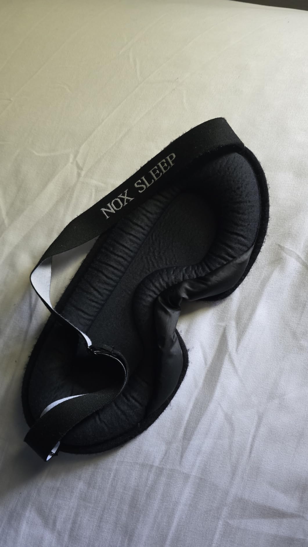 Nox Sleep 3D Sleep Mask for Men, 100% Blackout Eye Mask for Sleep, Ice Silk Adjustable Sleeping Mask for Side Sleepers, Soft Breathable Blindfold, Perfect Sleep Mask for Travel & Women (Black) customer photo 1