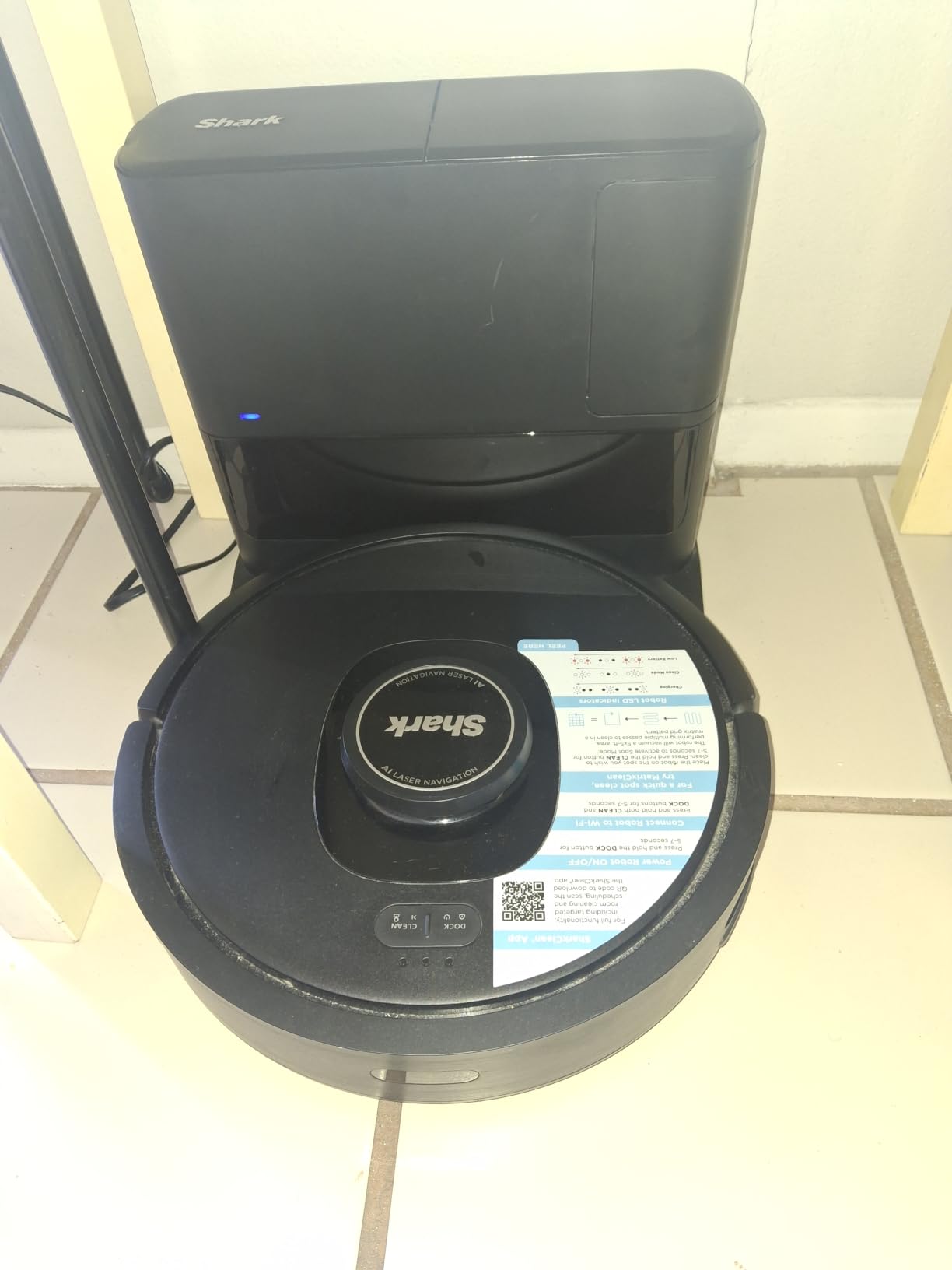 Shark Matrix Plus 2in1 Robot Vacuum & Mop with Sonic Mopping, Matrix Clean, HEPA Bagless Self Empty Base, CleanEdge, for Pet Hair customer photo 1