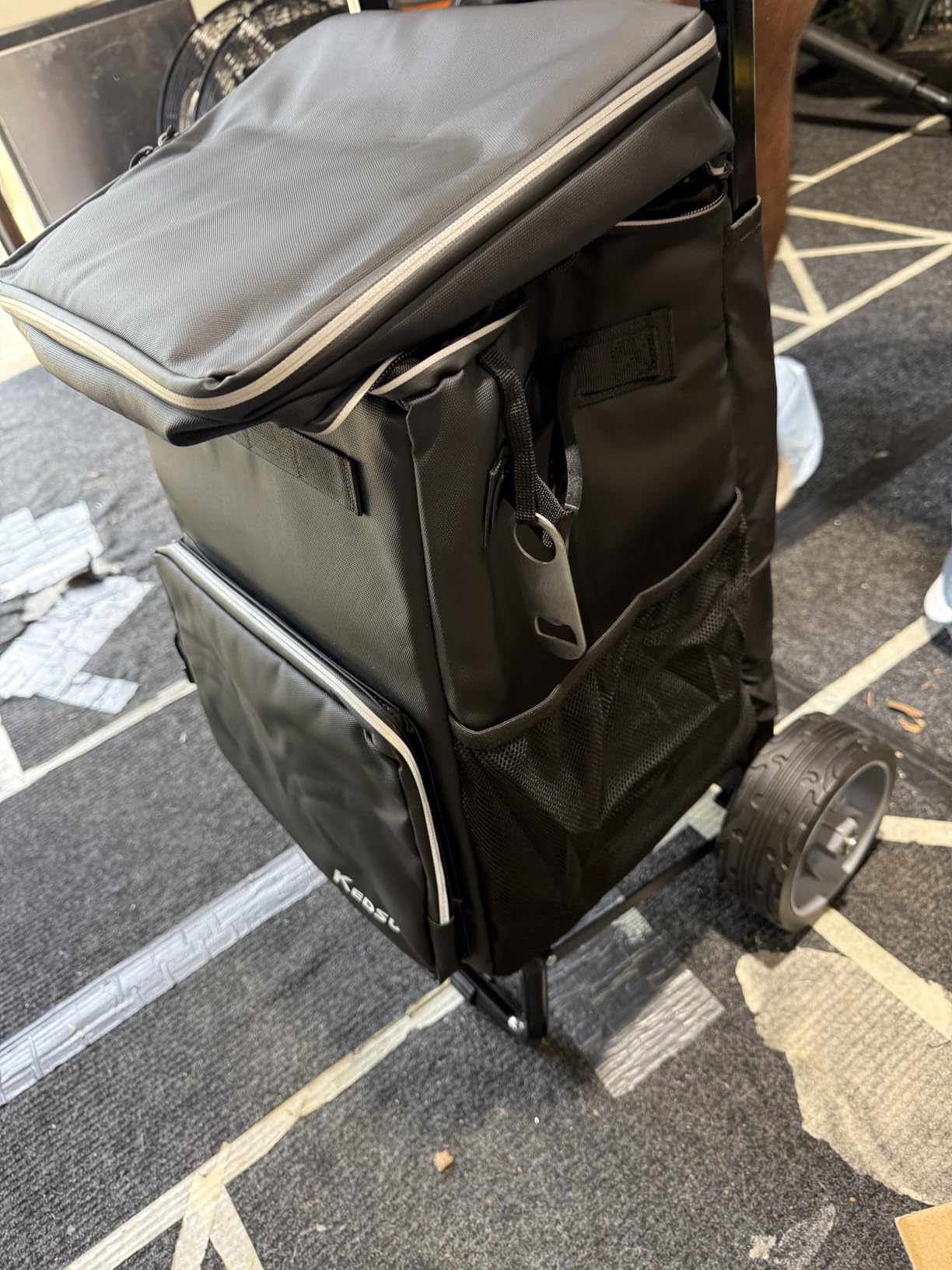KEDSUM 84-Can / 250 LBS Large Cooler with Wheels, 20+ Hour Ice Retention & Anti-Tipping Design, Collapsible Wheeled Soft Sided Rolling Cooler with 7