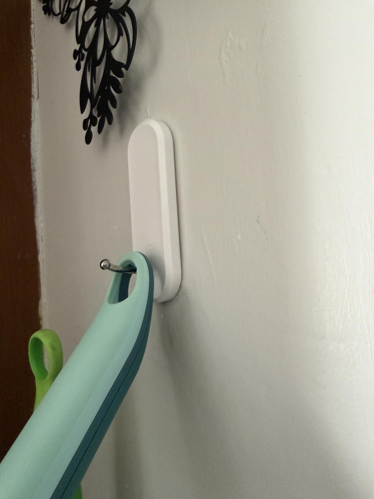 Shark VACMOP Reveal Cordless Vacuum & Spray Mop, Green, VM401 | Hard Floor Cleaner, Powerful Suction, Illumination Light, 4 Disposable Pads, 12oz Pet Cleaning Solution customer photo 1