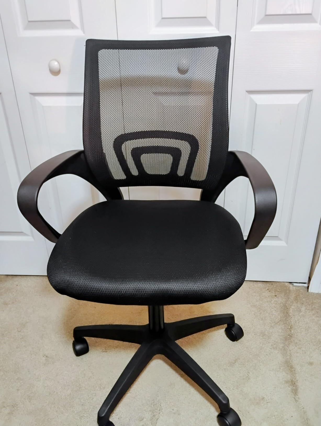 BestOffice Ergonomic Office Chair | Mid-Back Swivel Desk Chair | Dark Black customer photo 1