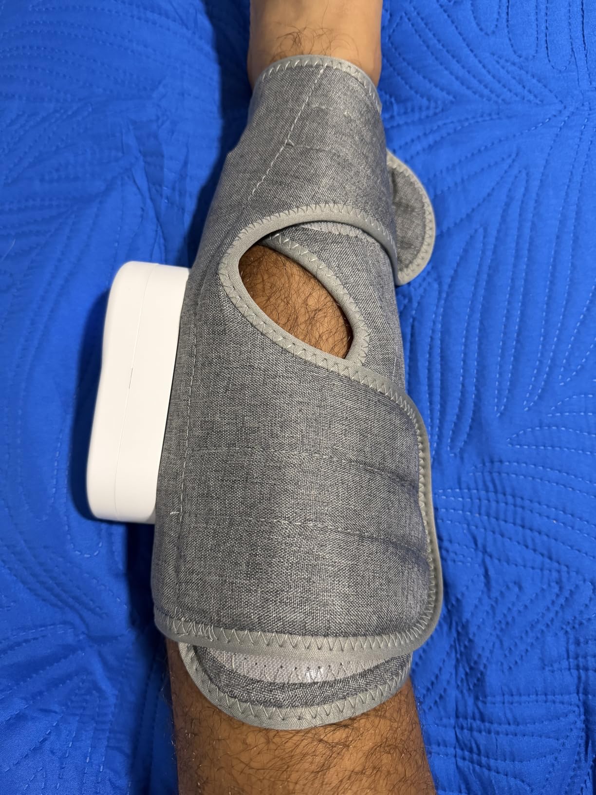 Leg Compression Massager Recovery System - Full-Leg Compression Boots with 8 Intensity 6 Modes for Circulation & Muscle Relief, FSA-HSA Eligible, Gifts for Men & Women, Black Medium customer photo 1